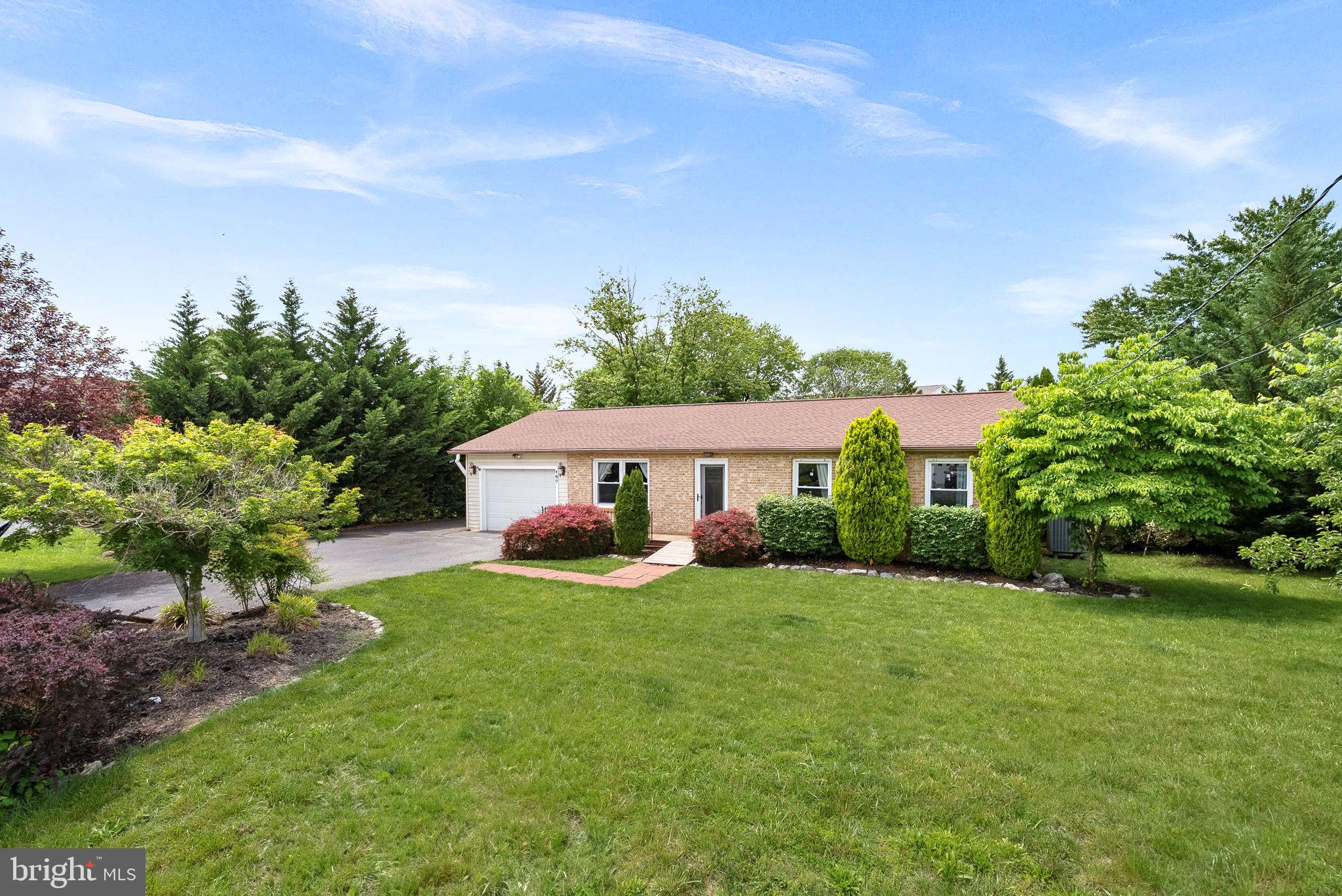 107 Massie Dr