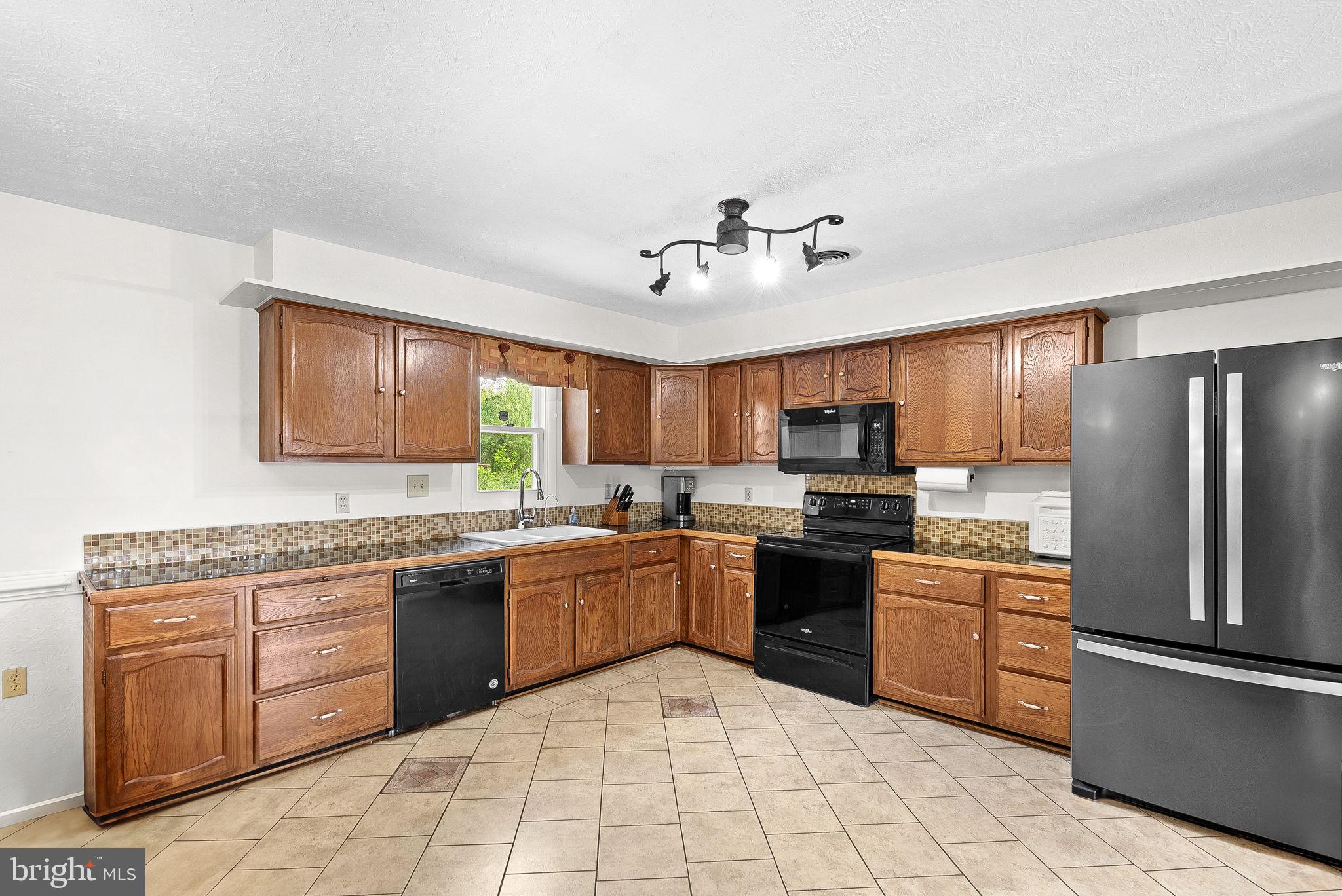 107 Massie Dr