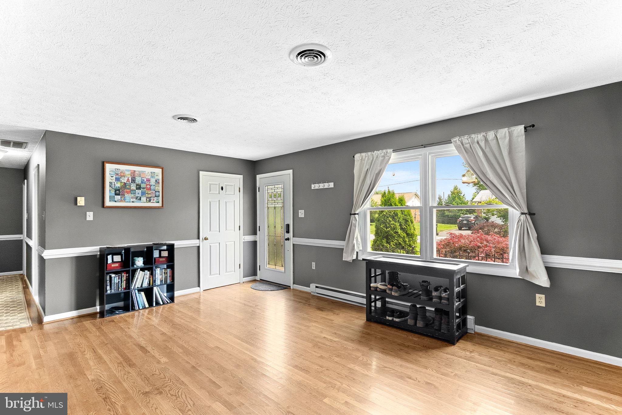 107 Massie Dr