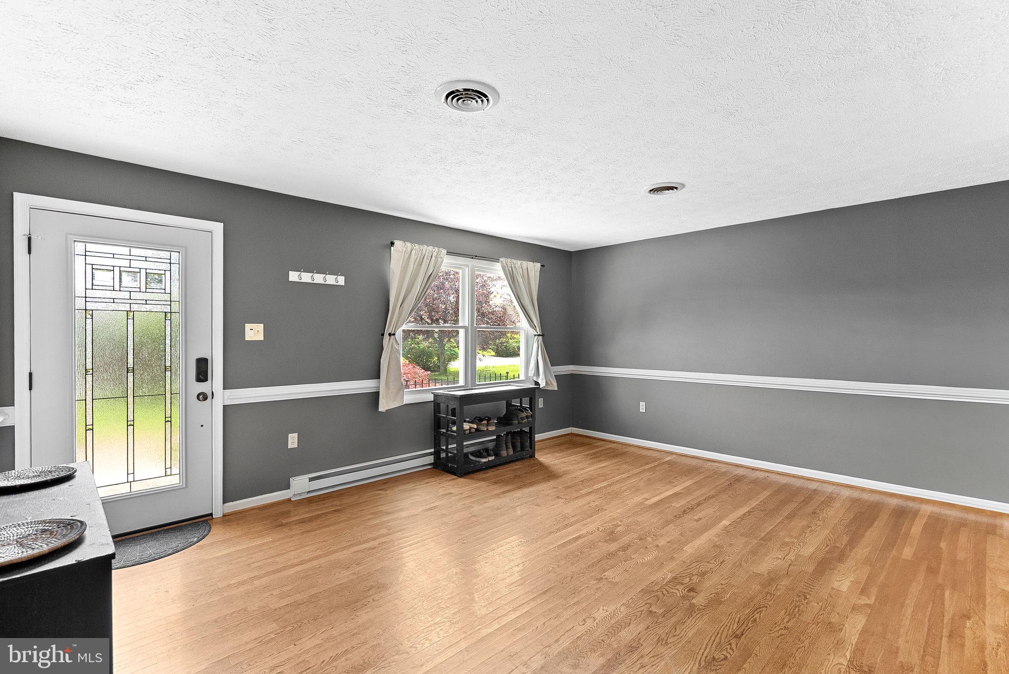 107 Massie Dr