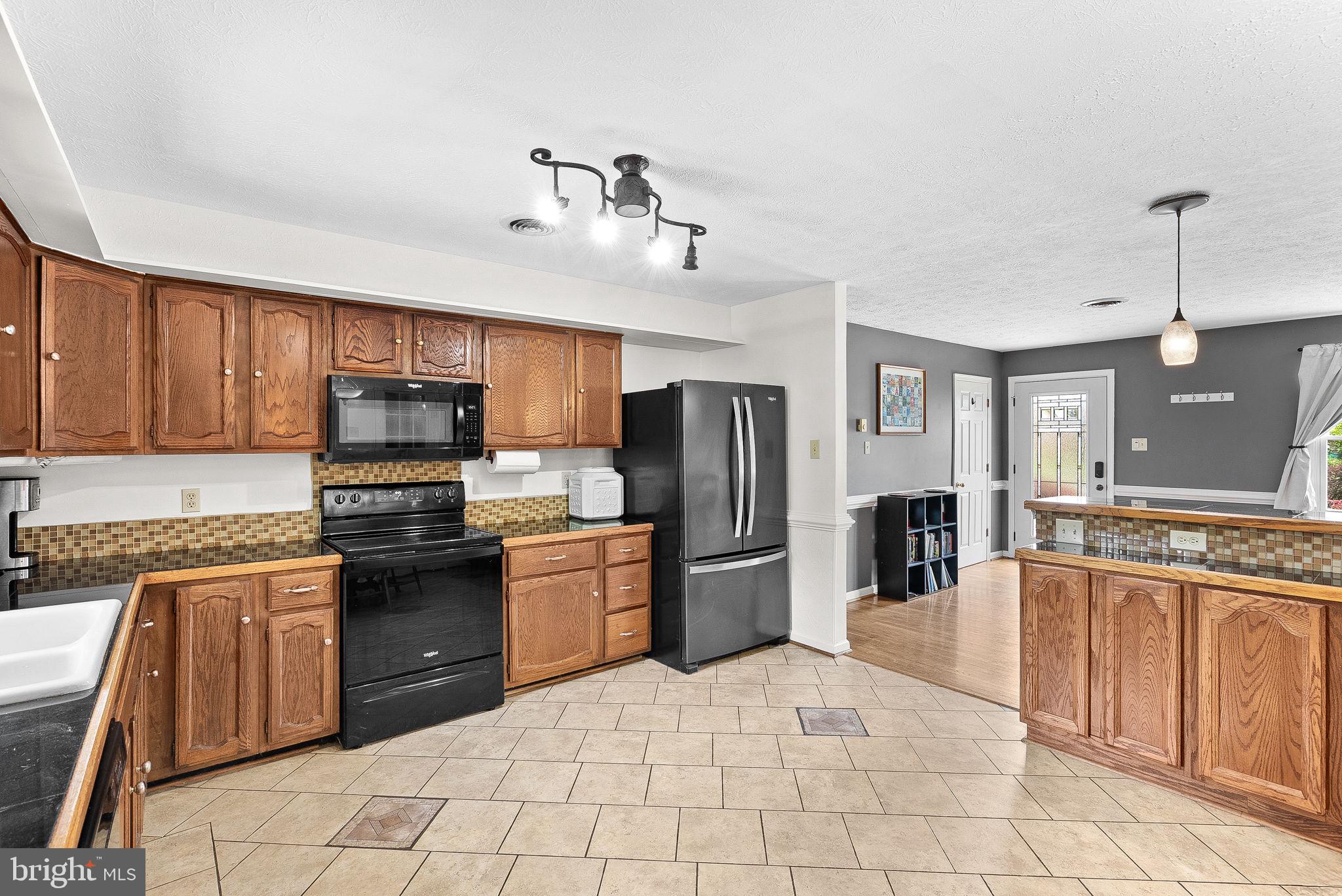 107 Massie Dr