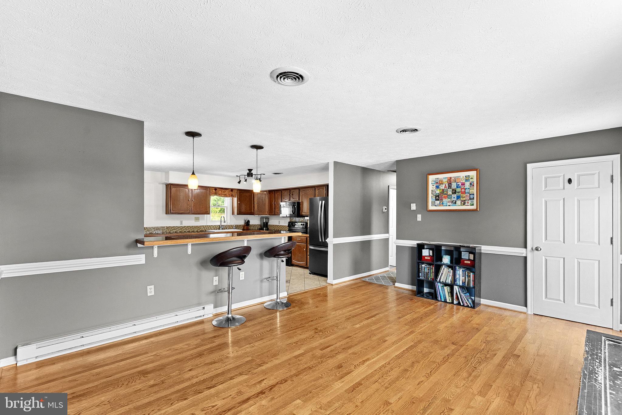 107 Massie Dr