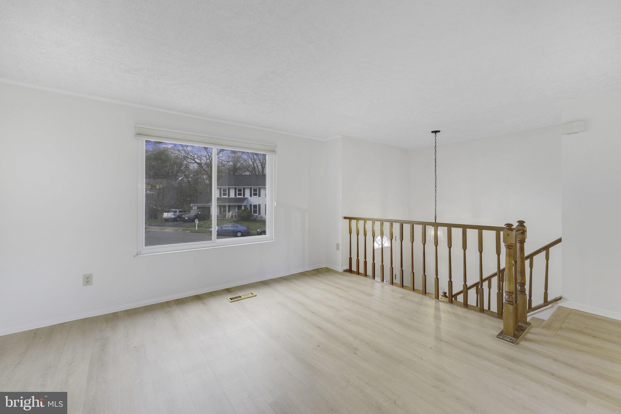 13712 Cabells Mill Dr