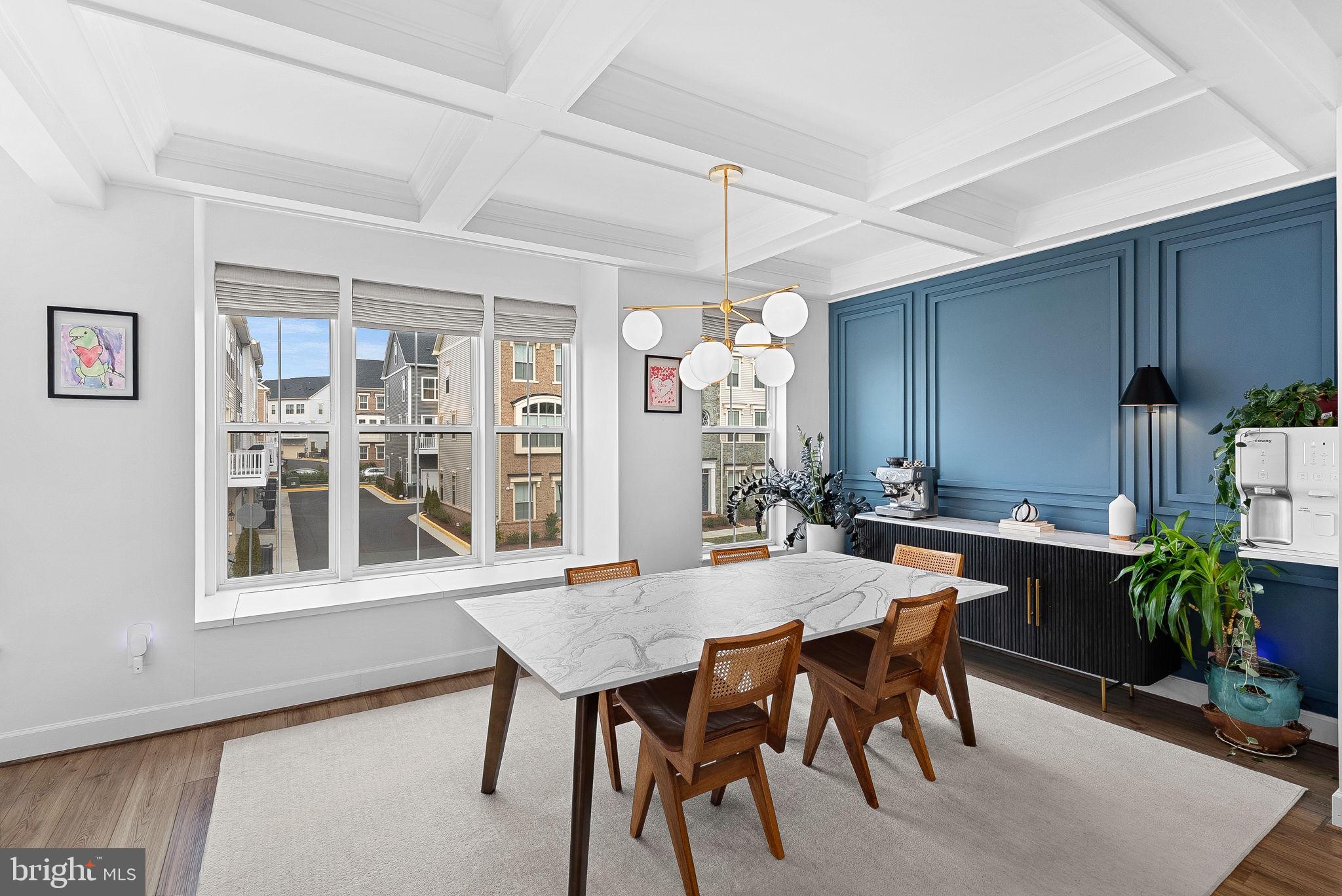 5237 RIDGEVIEW RETREAT DRIVE