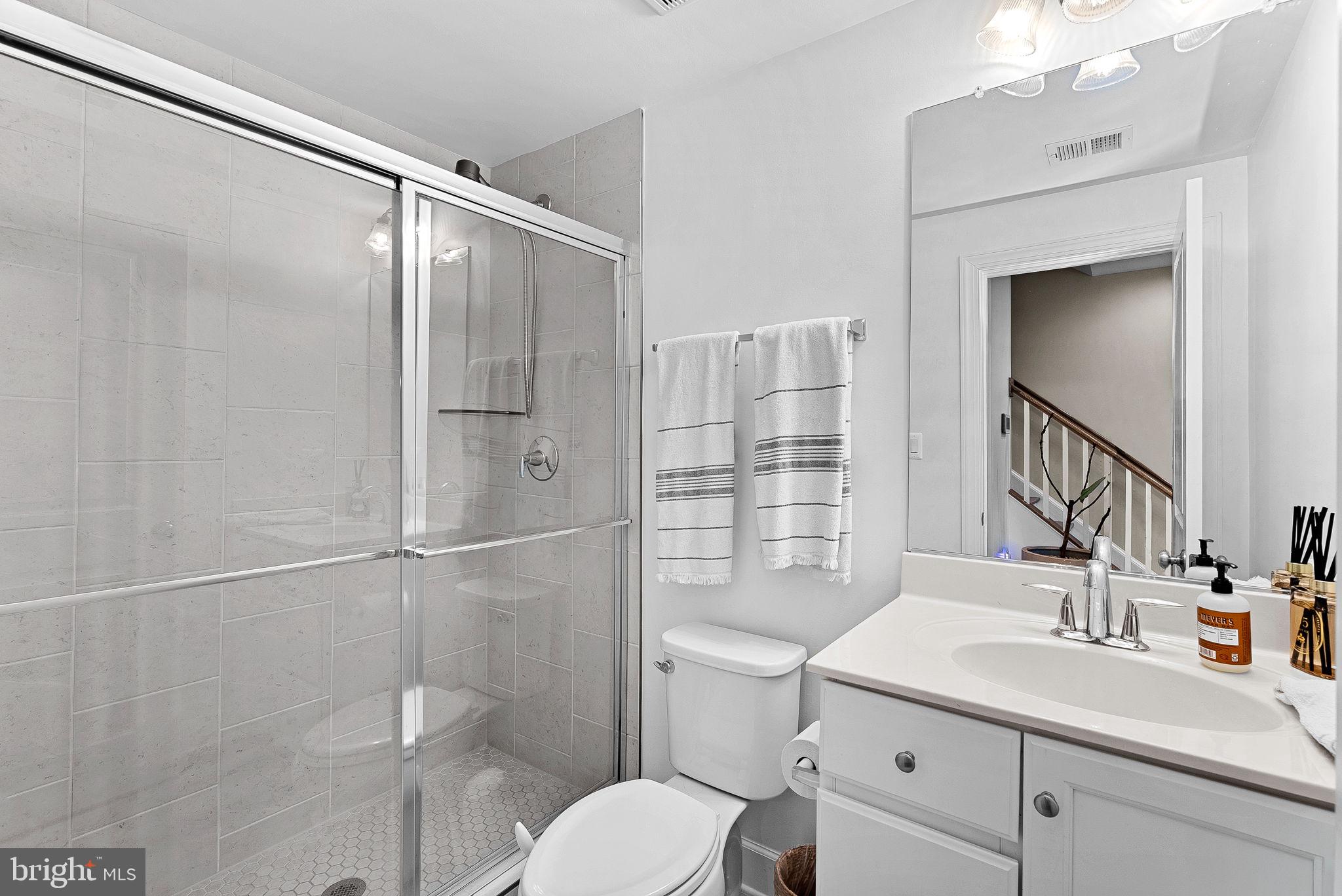 5237 RIDGEVIEW RETREAT DRIVE