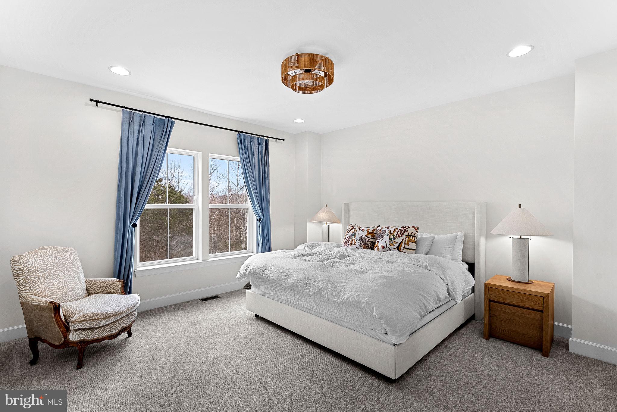 5237 RIDGEVIEW RETREAT DRIVE