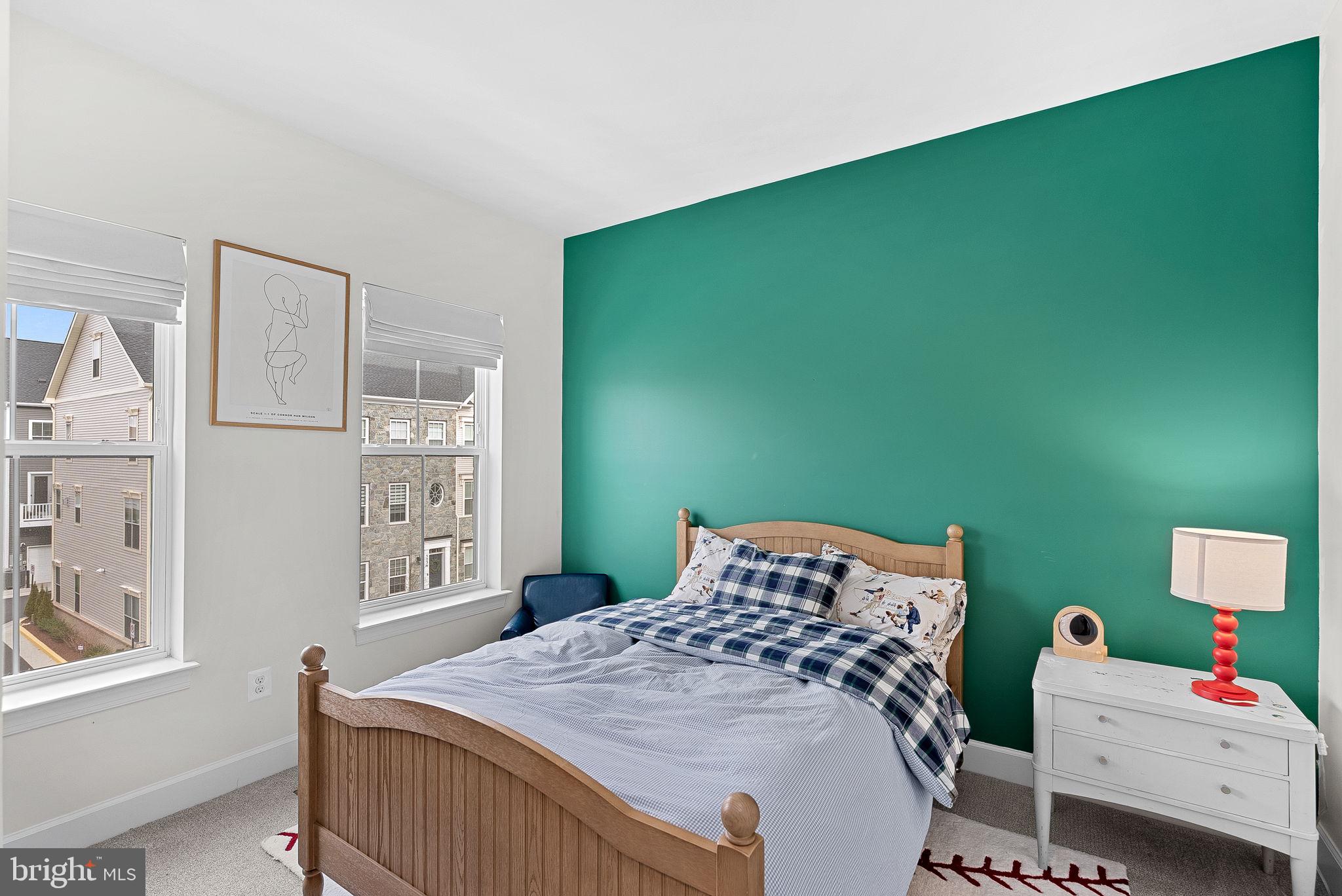 5237 RIDGEVIEW RETREAT DRIVE