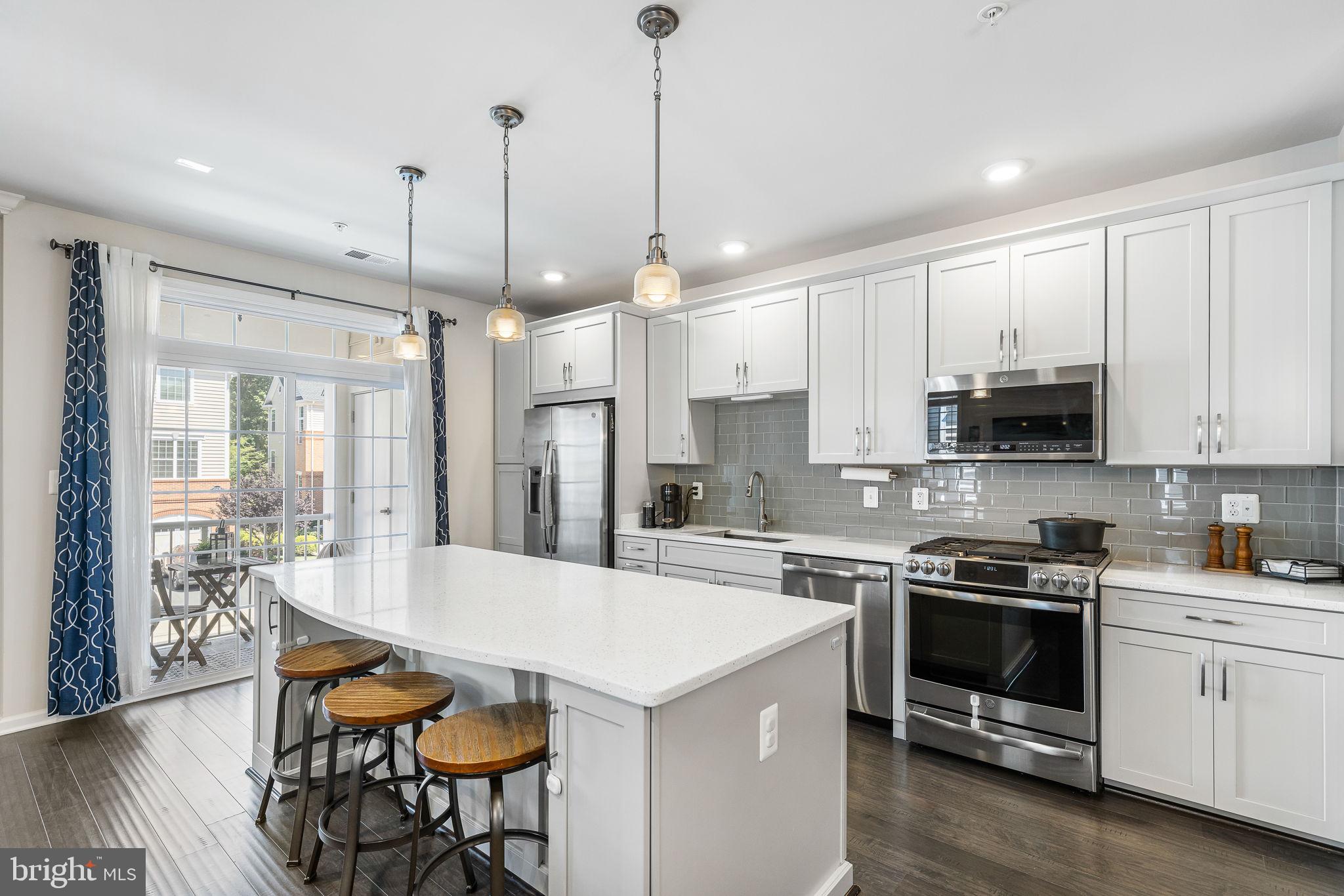 23230 Milltown Knoll Square Unit: 106