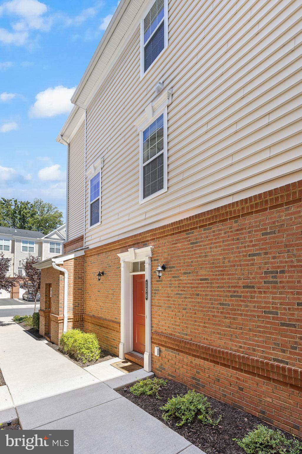 23230 Milltown Knoll Square Unit: 106