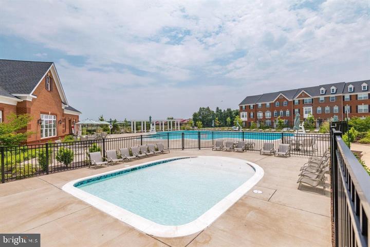 23230 Milltown Knoll Square Unit: 106