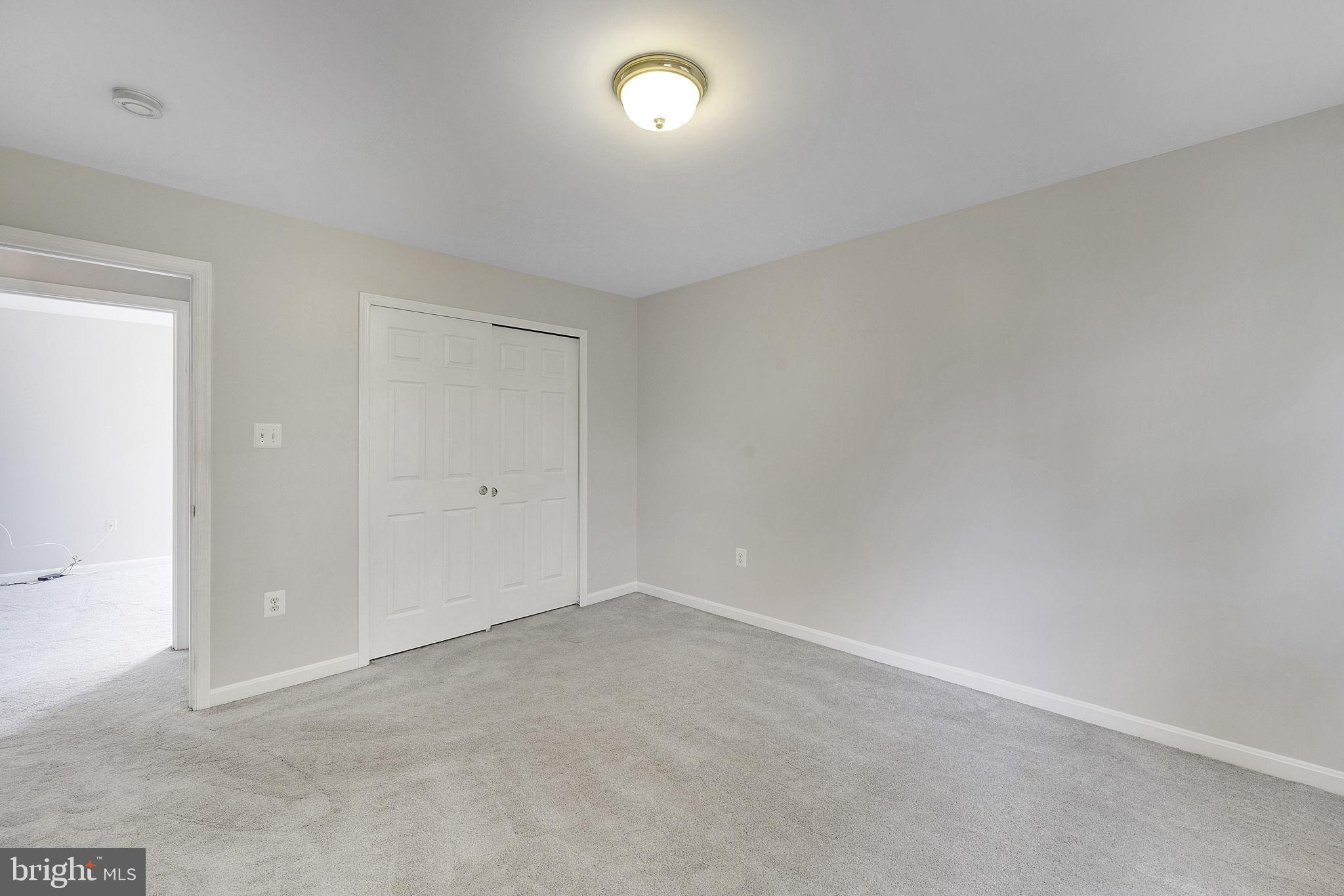 324 Crosman Ct