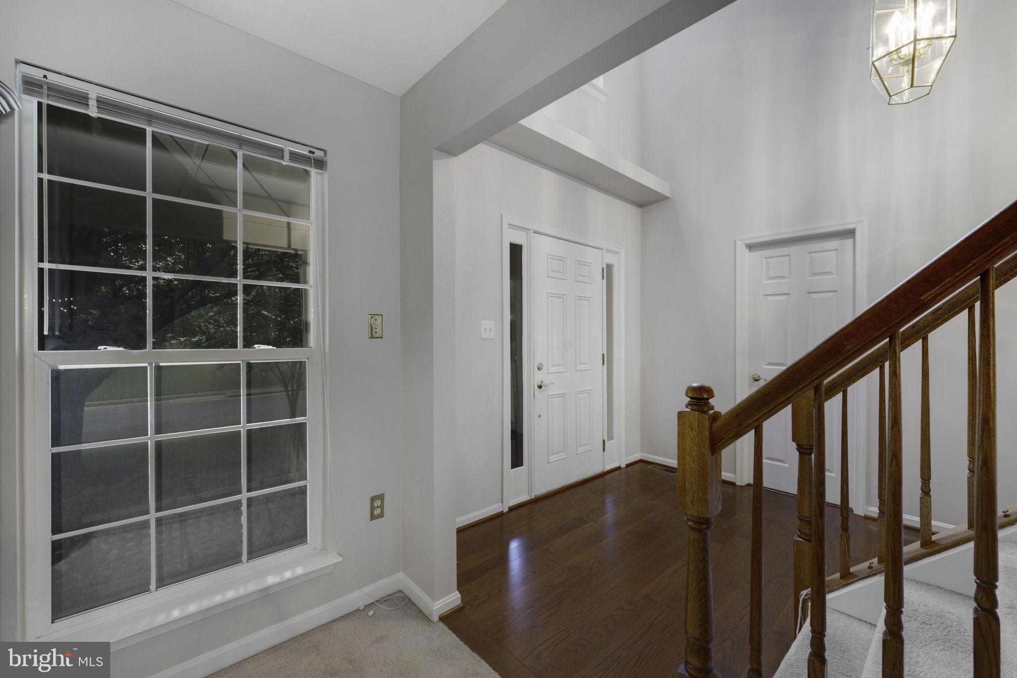324 Crosman Ct
