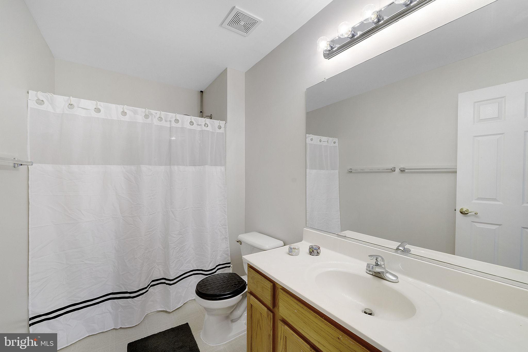 324 Crosman Ct