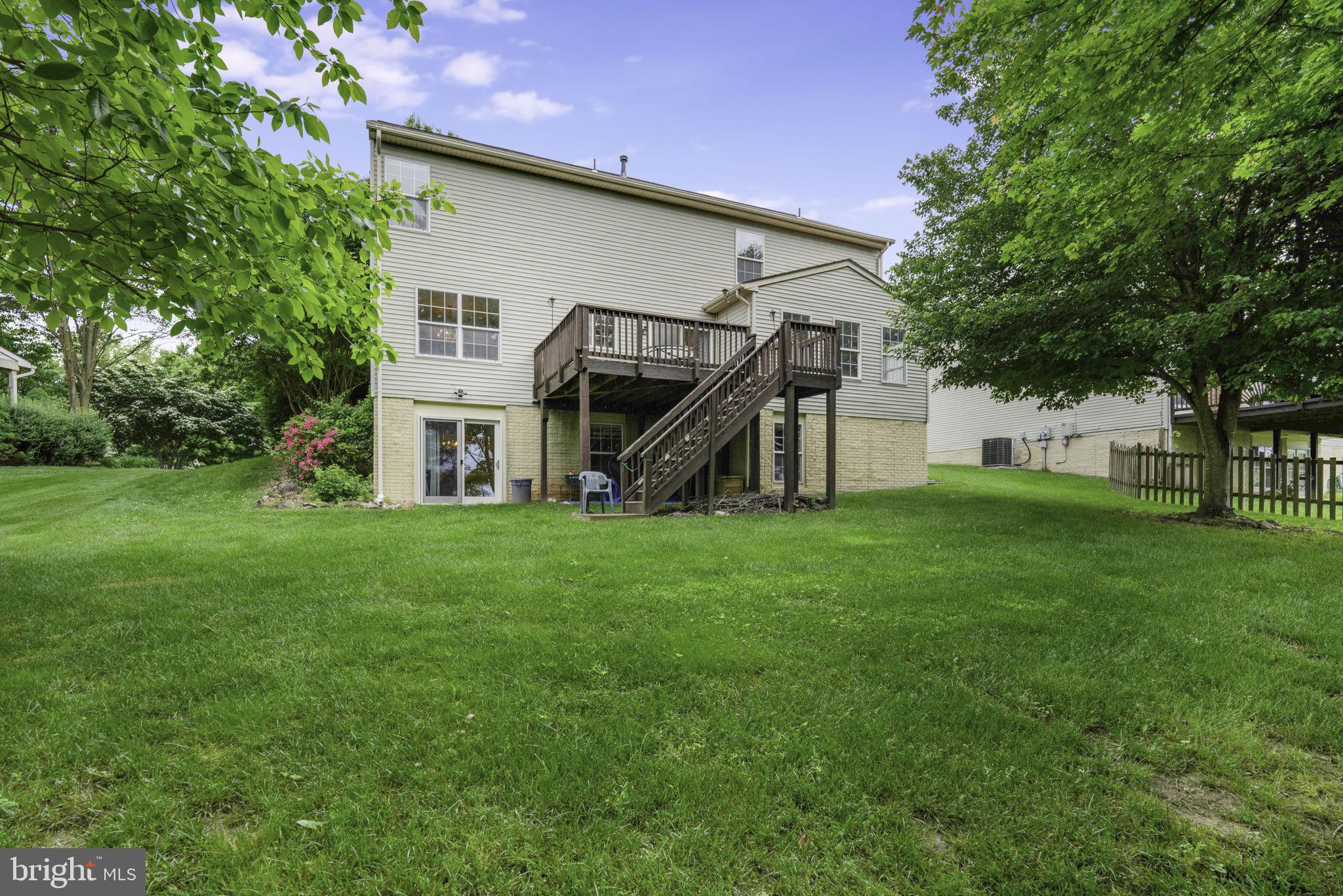 324 Crosman Ct