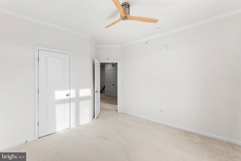 1310 Ribbon Limestone Ter SE