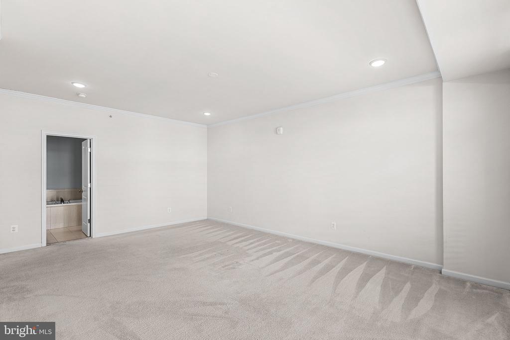 1310 Ribbon Limestone Ter SE