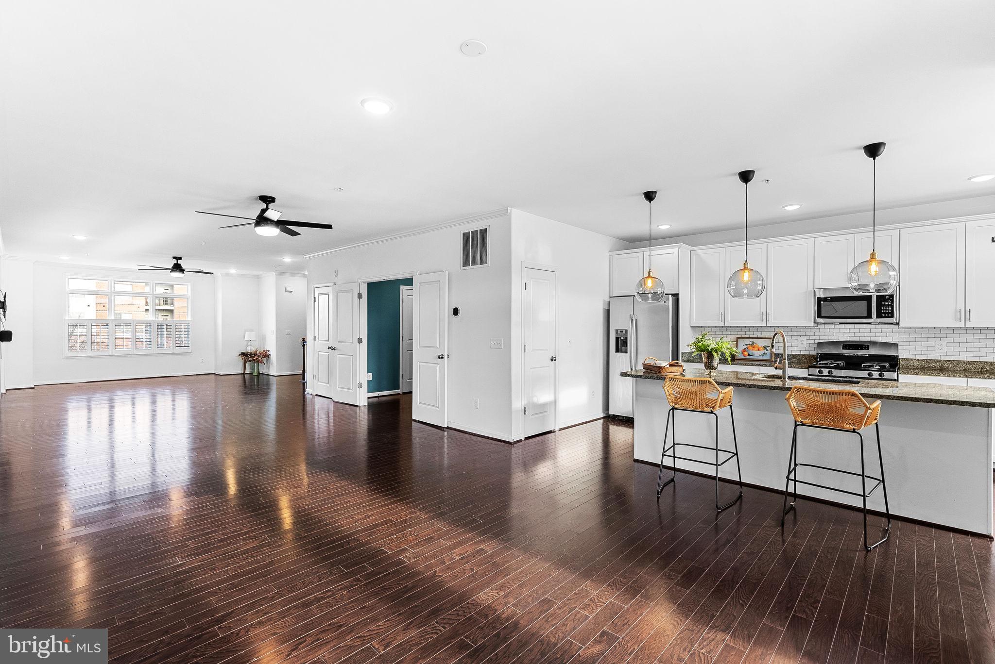 1310 Ribbon Limestone Ter SE