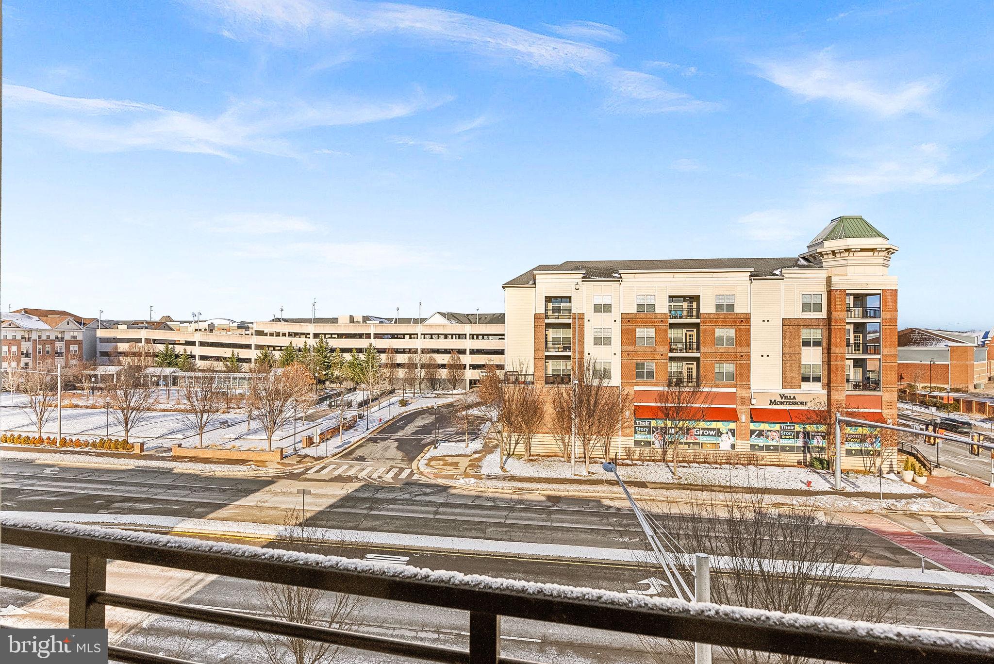 1310 Ribbon Limestone Ter SE