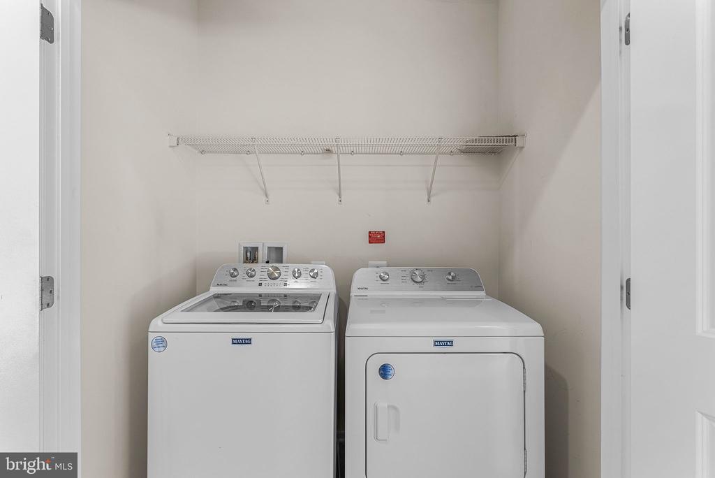 1310 Ribbon Limestone Ter SE