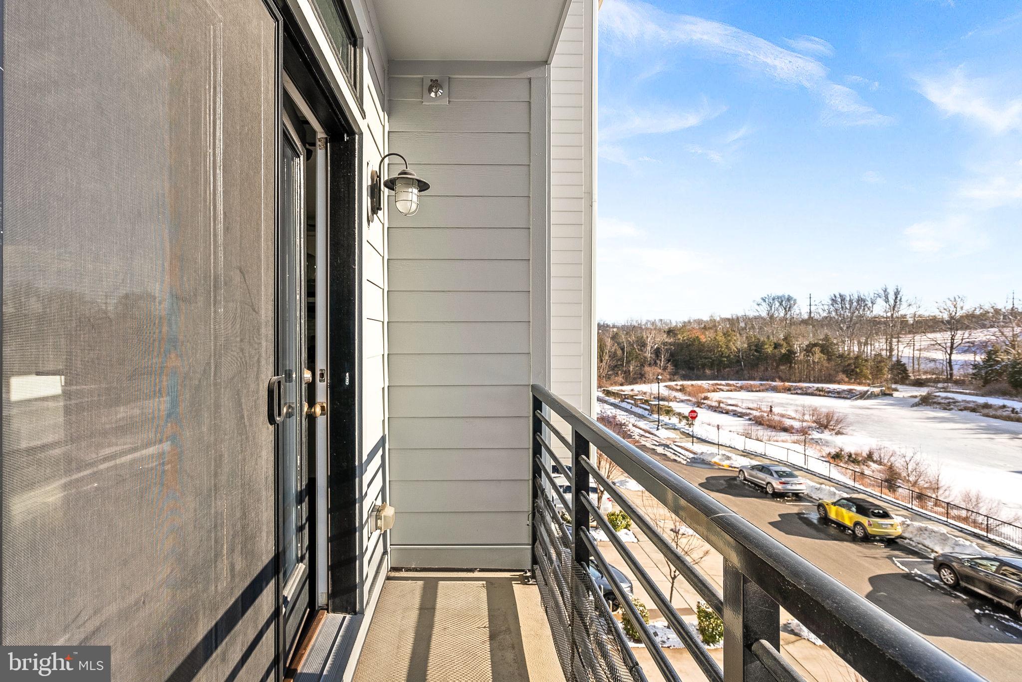 1310 Ribbon Limestone Ter SE