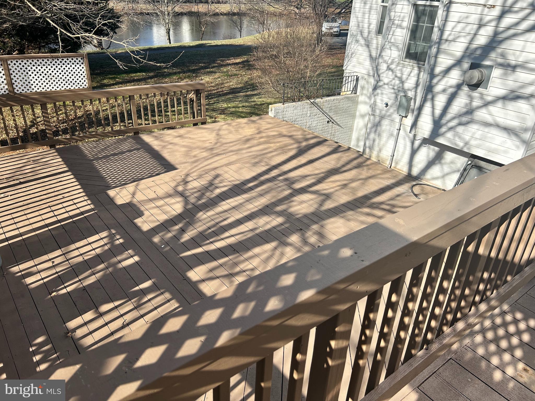 46487 PRIMULA CT