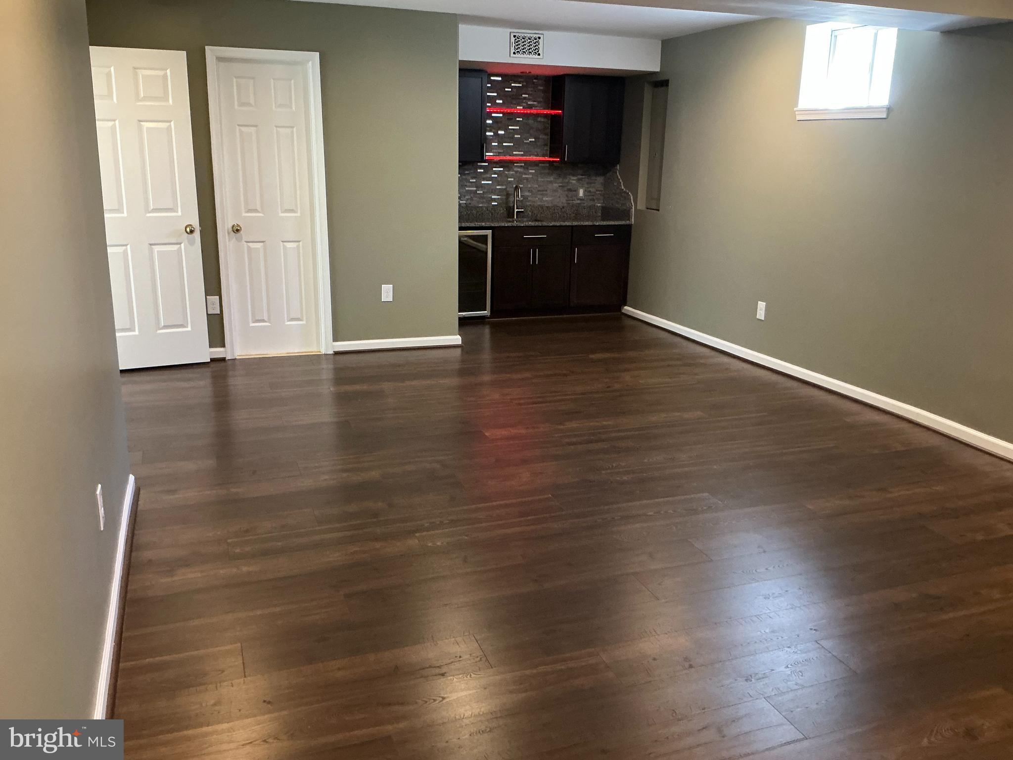 46487 PRIMULA CT