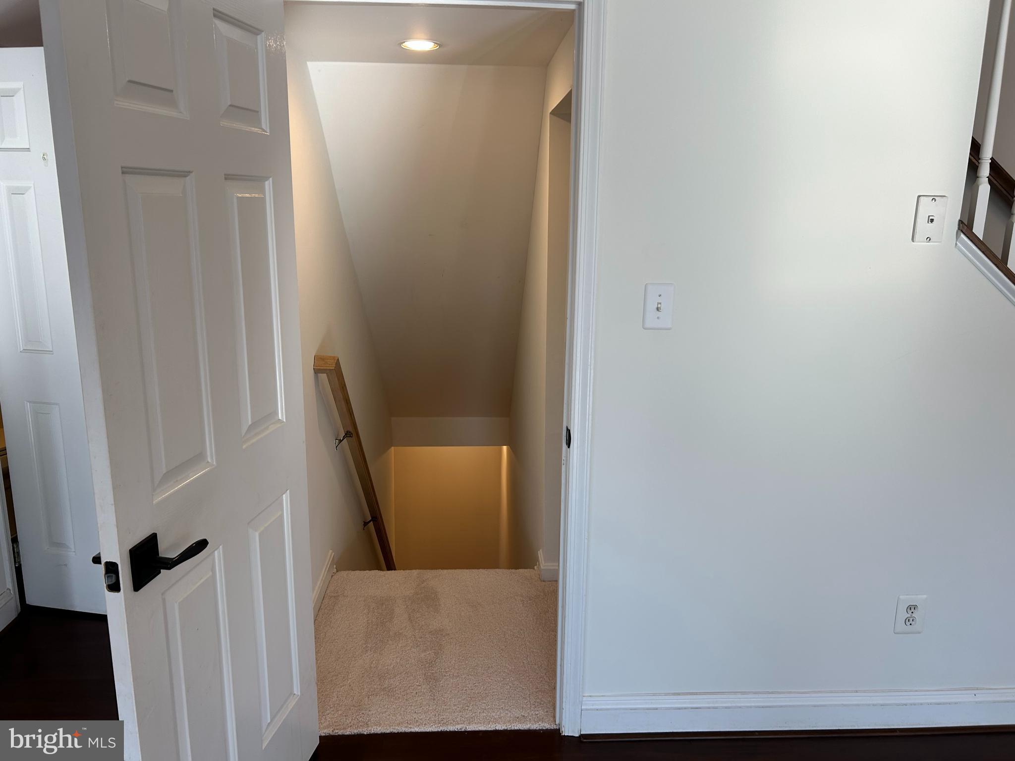 46487 PRIMULA CT