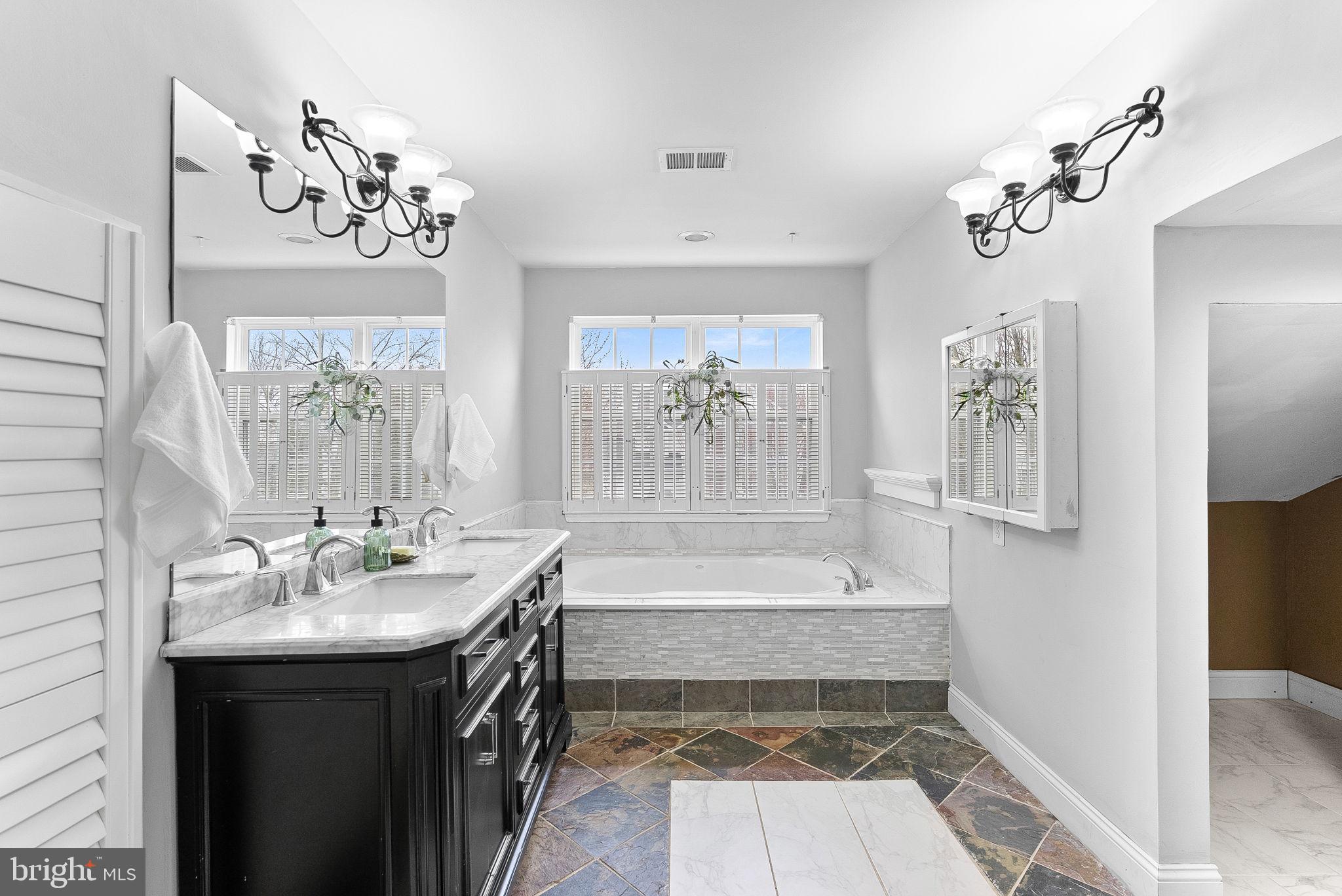 35812 Park Heights Cir