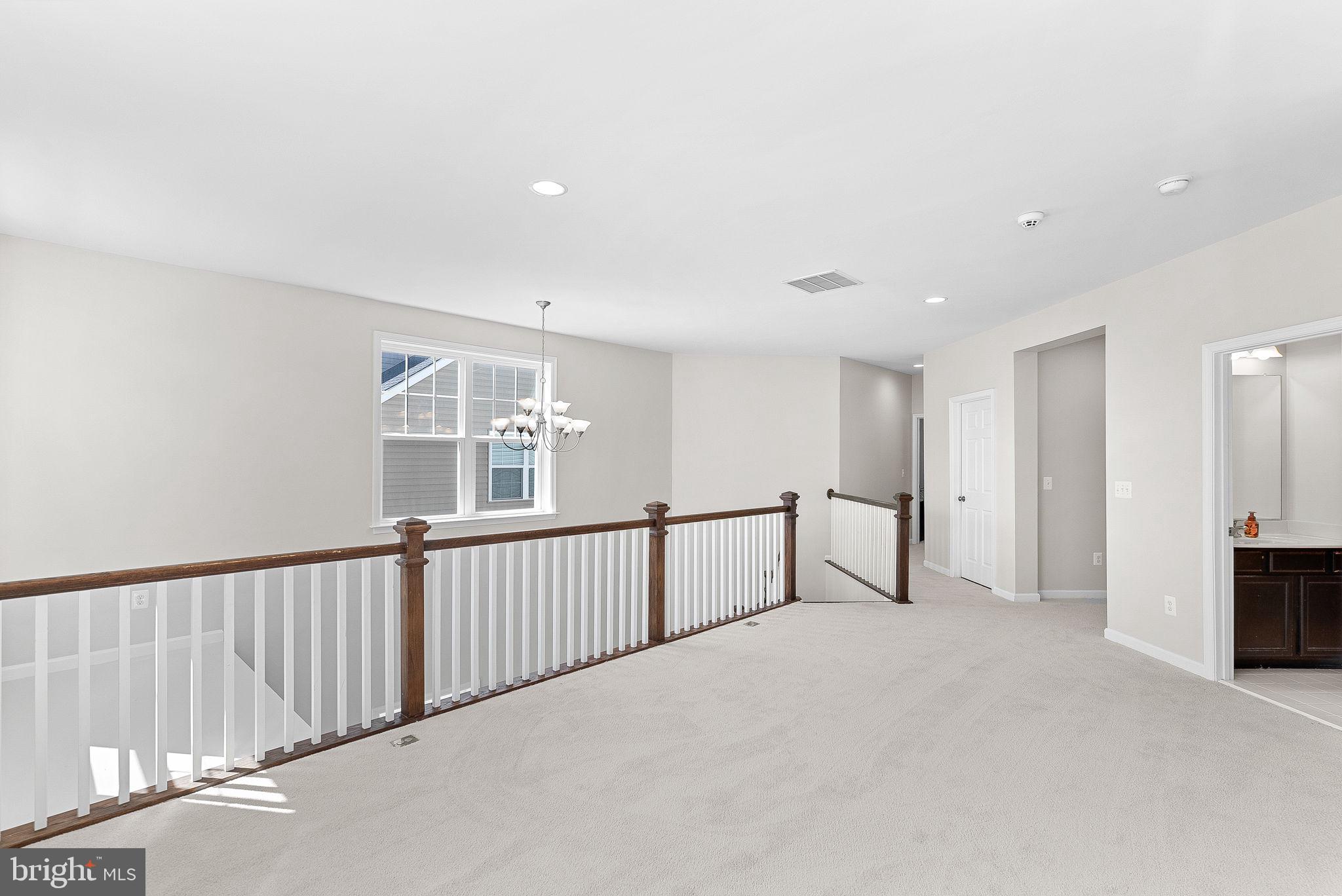 829 PENCOAST DRIVE