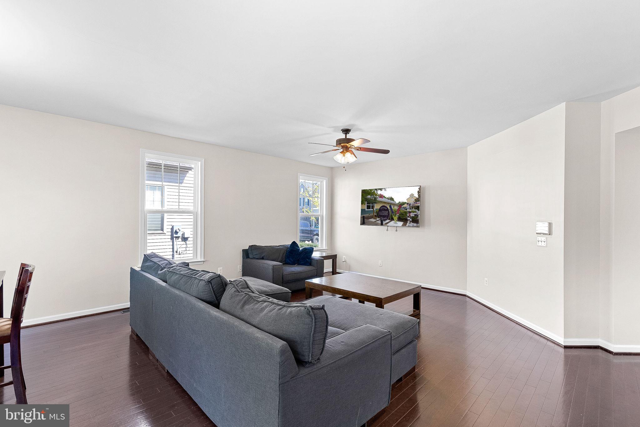 829 PENCOAST DRIVE