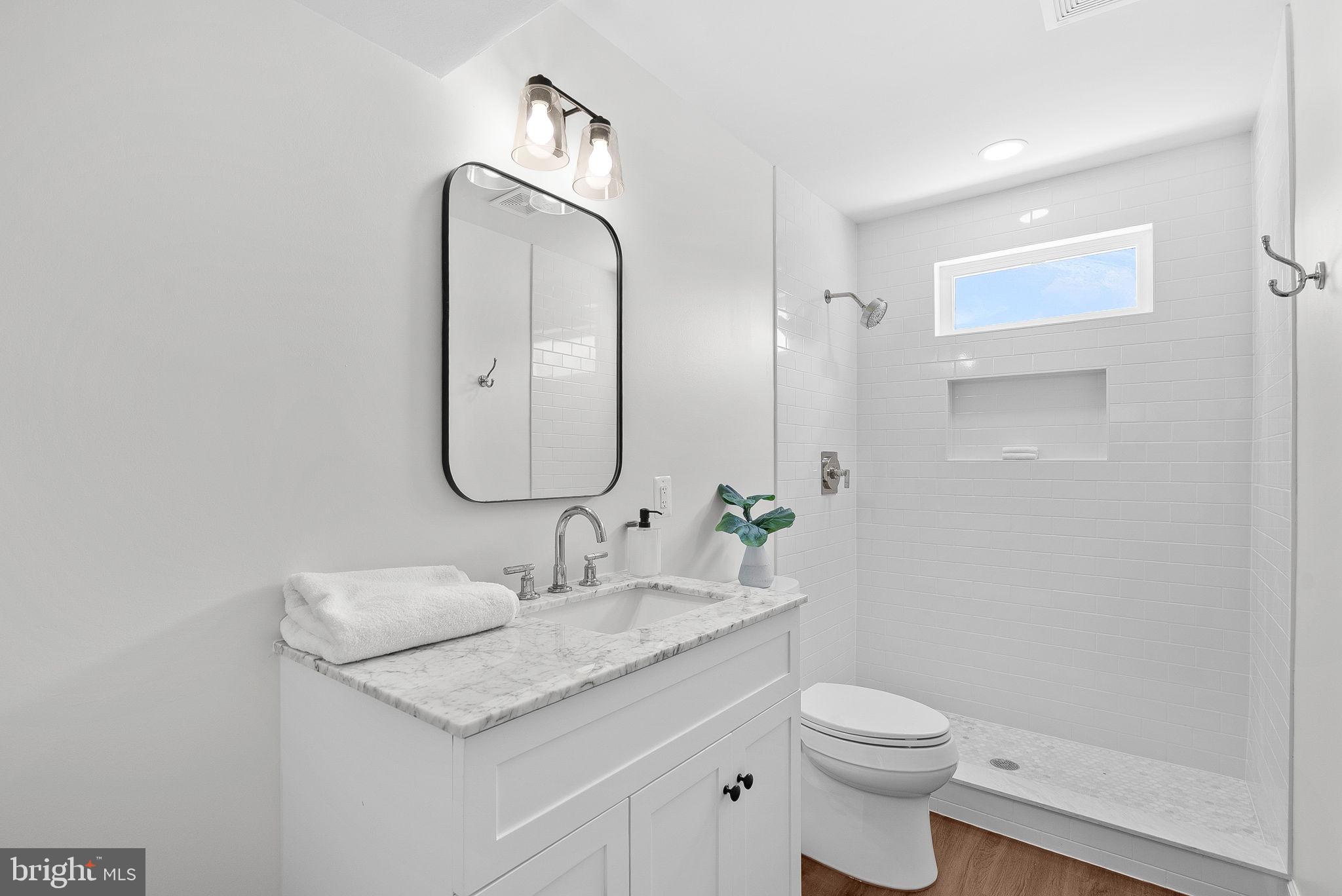 17509 PINEHURST COURT