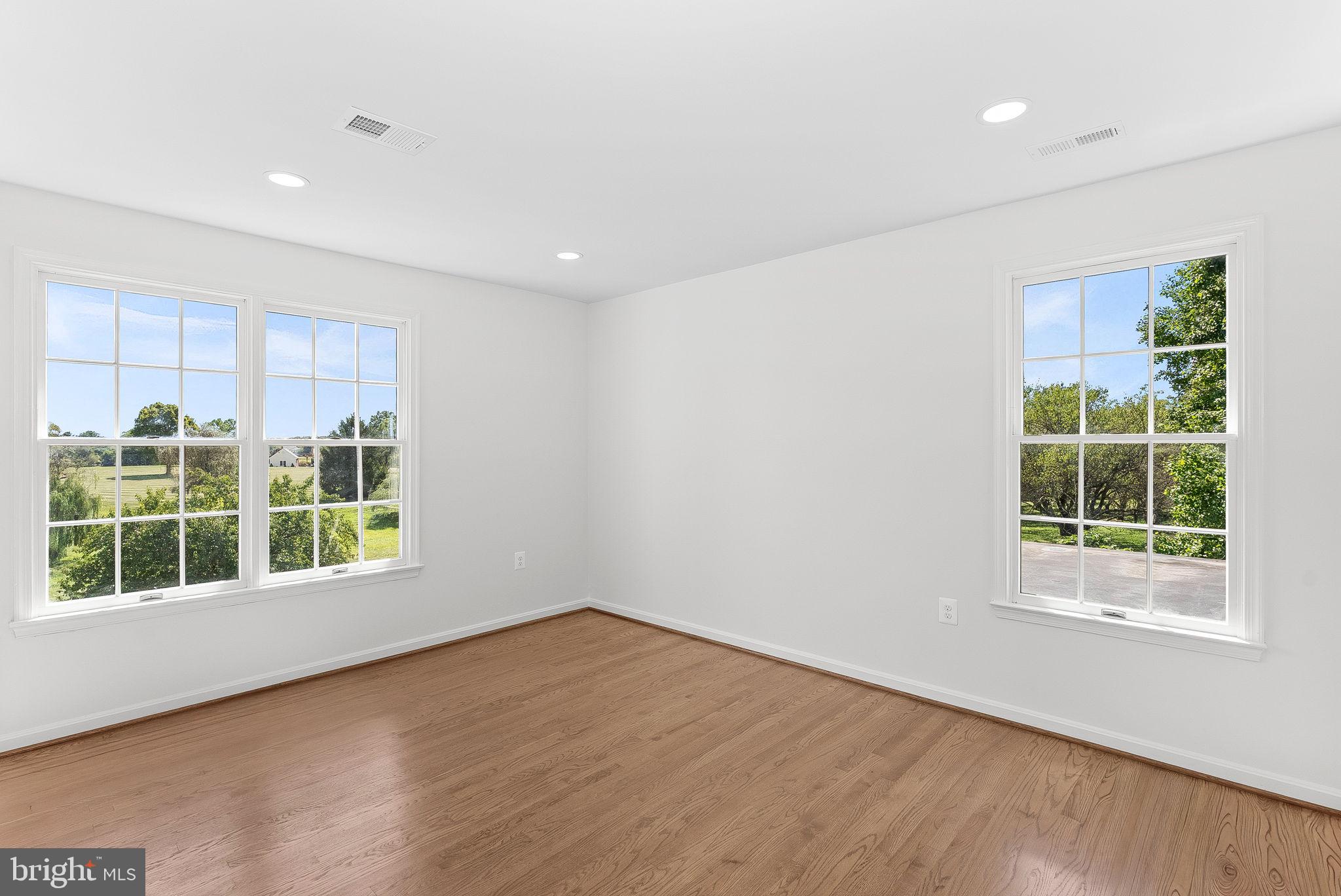 17509 PINEHURST COURT