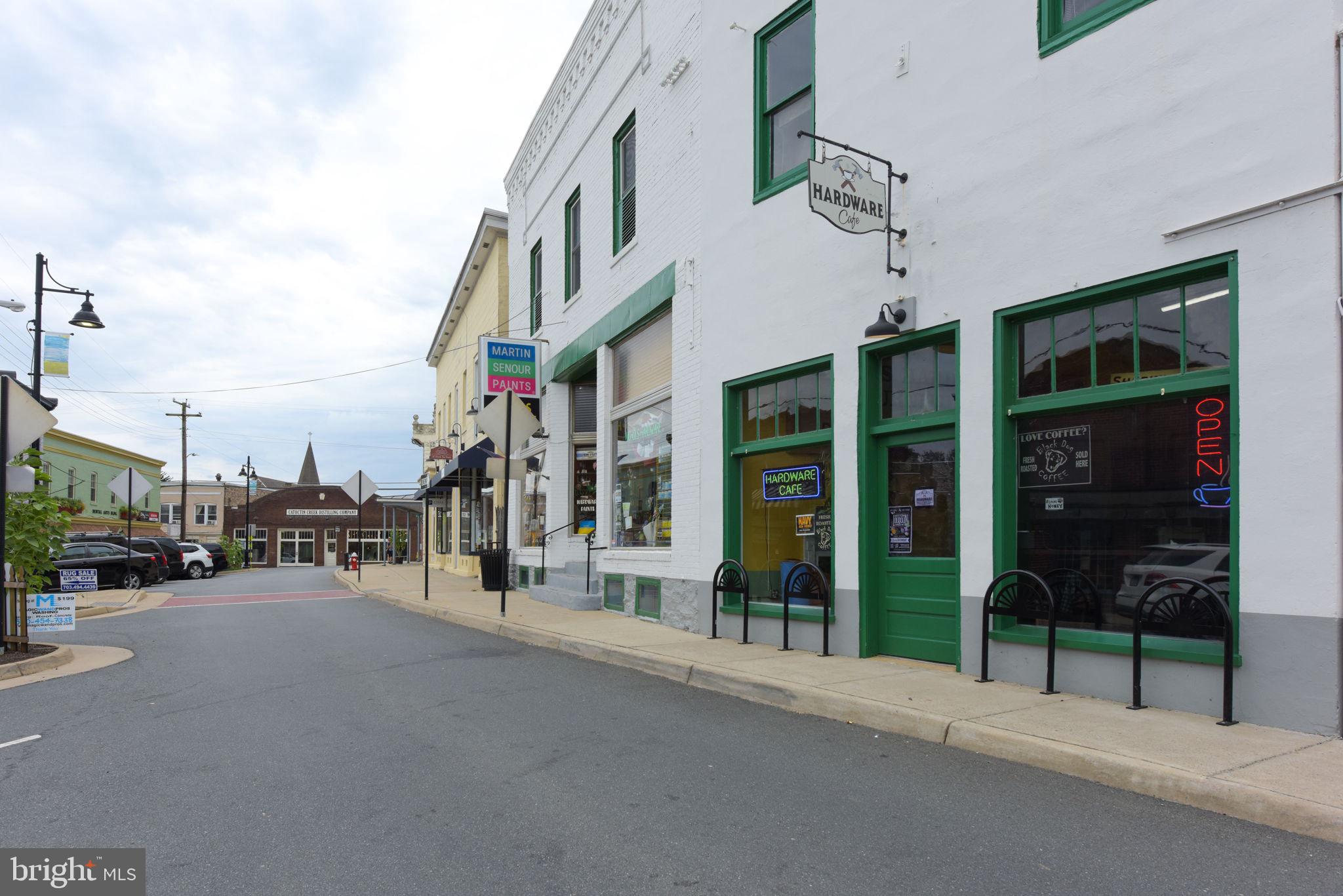 17509 PINEHURST COURT