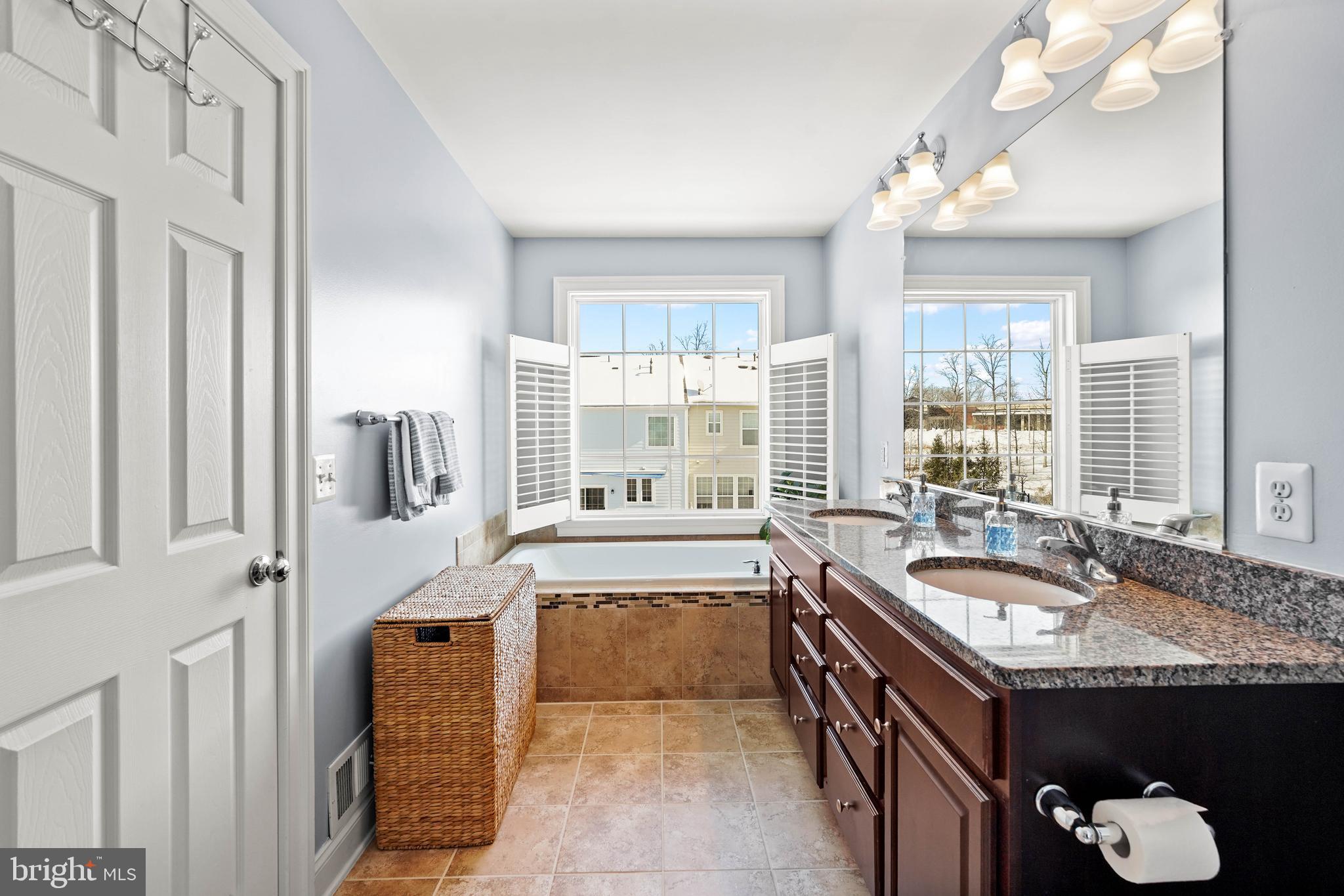 429 HEARTLEAF TERRACE SE