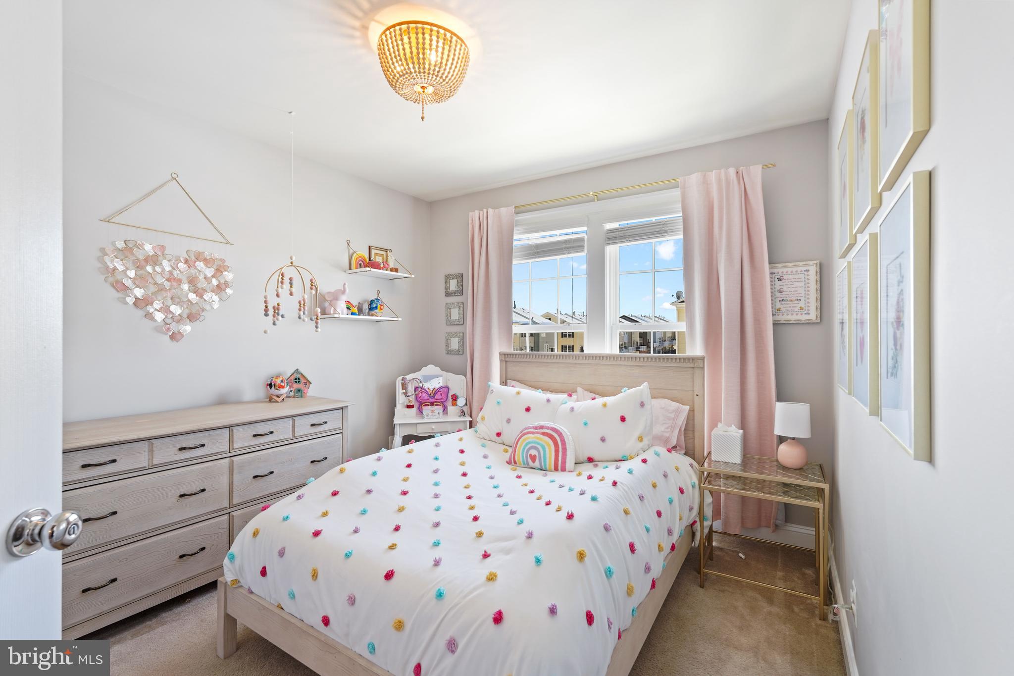 429 HEARTLEAF TERRACE SE