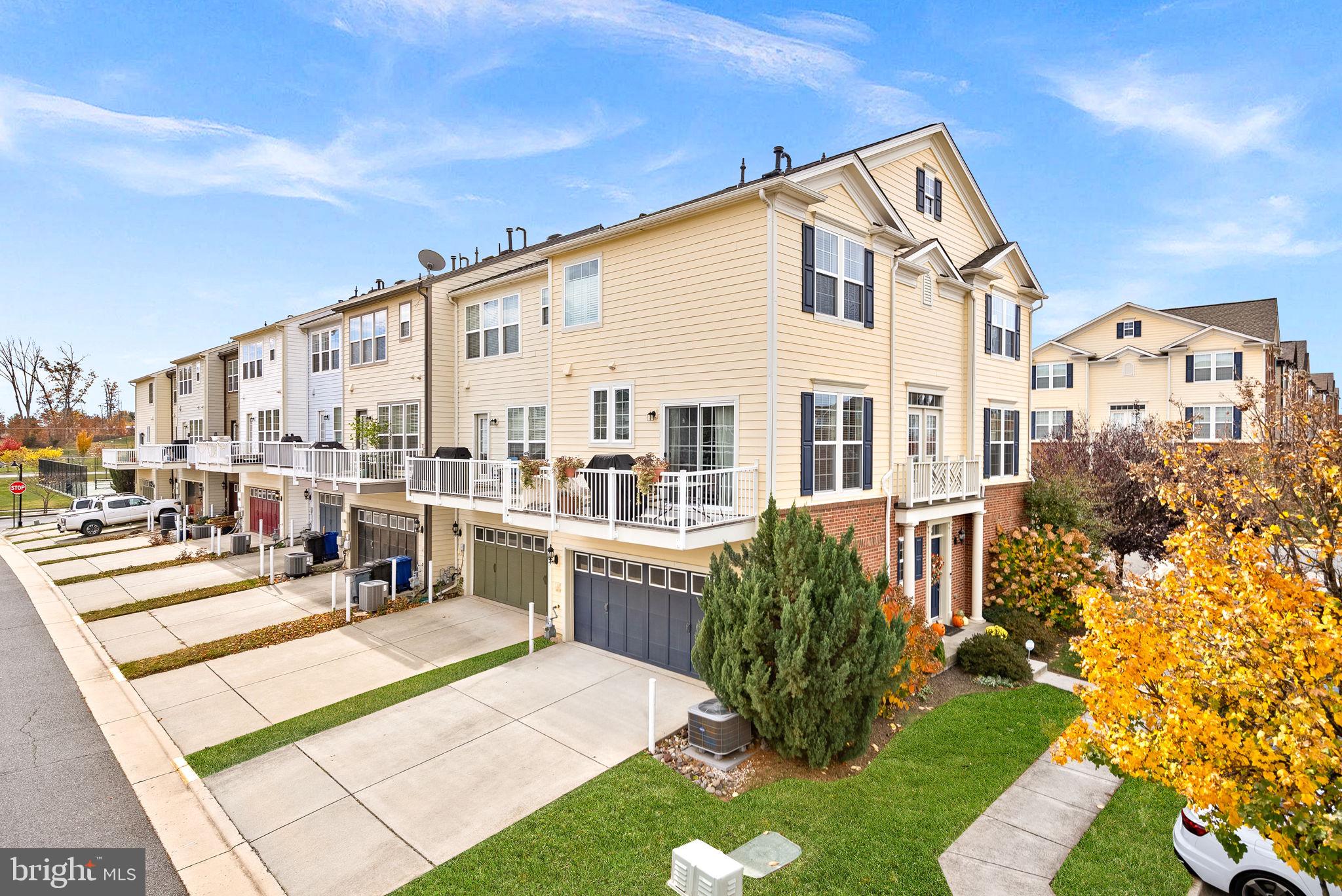 429 HEARTLEAF TERRACE SE