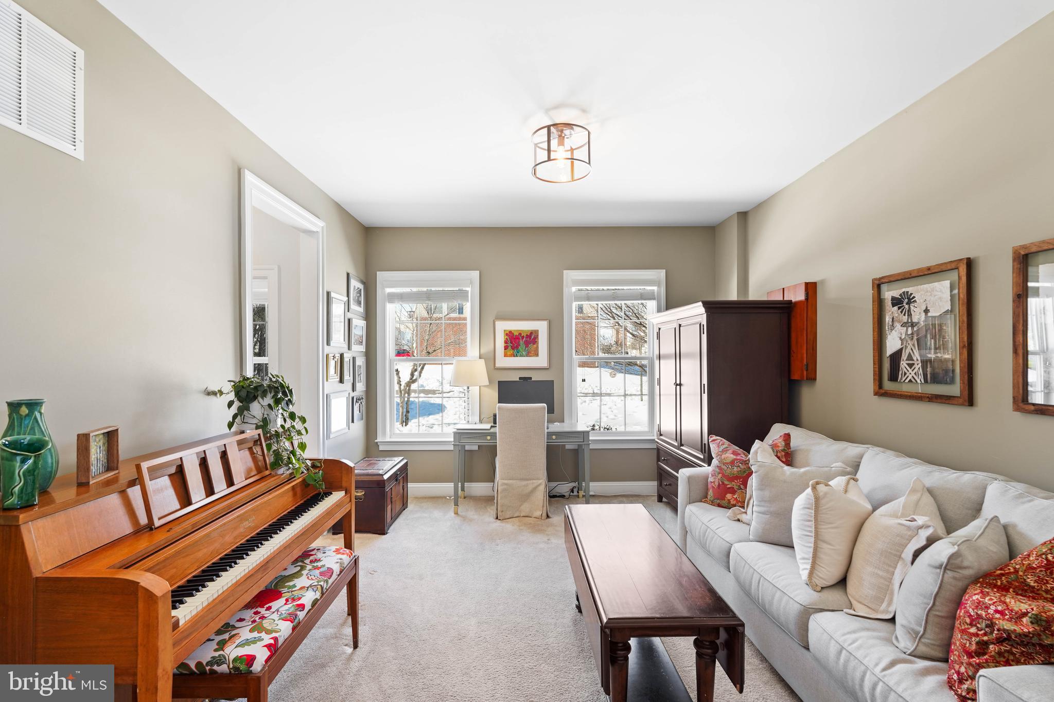 429 HEARTLEAF TERRACE SE