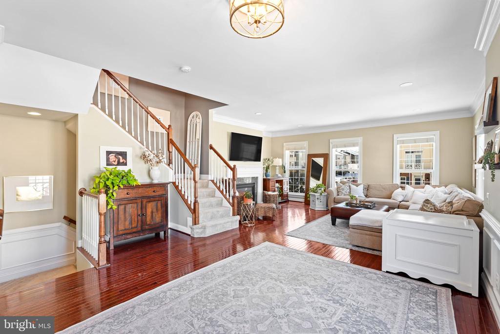 429 HEARTLEAF TERRACE SE