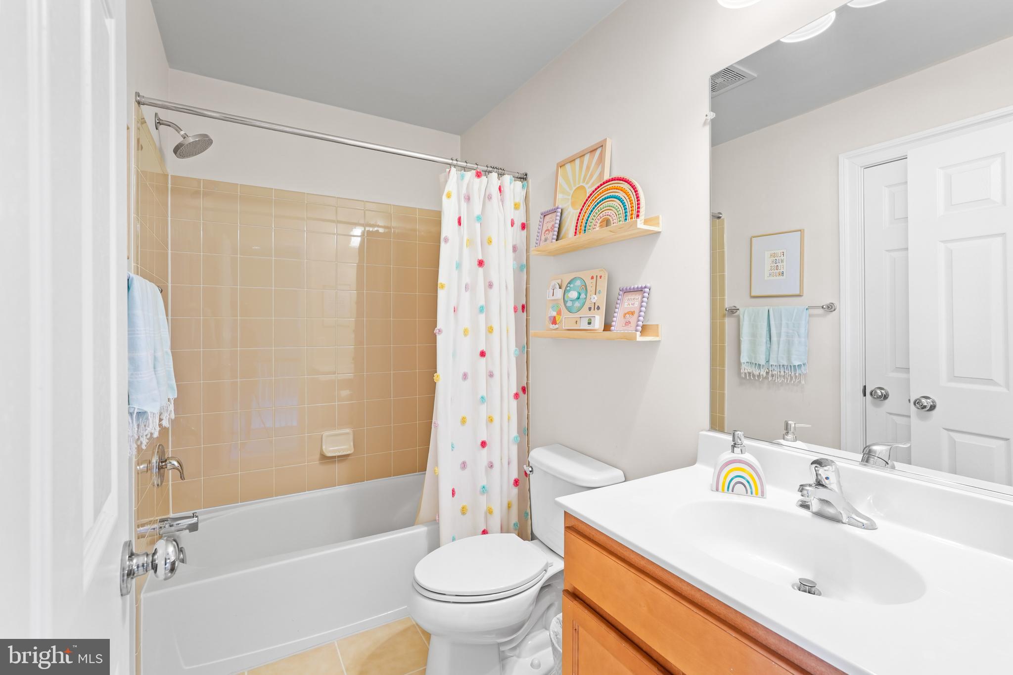 429 HEARTLEAF TERRACE SE