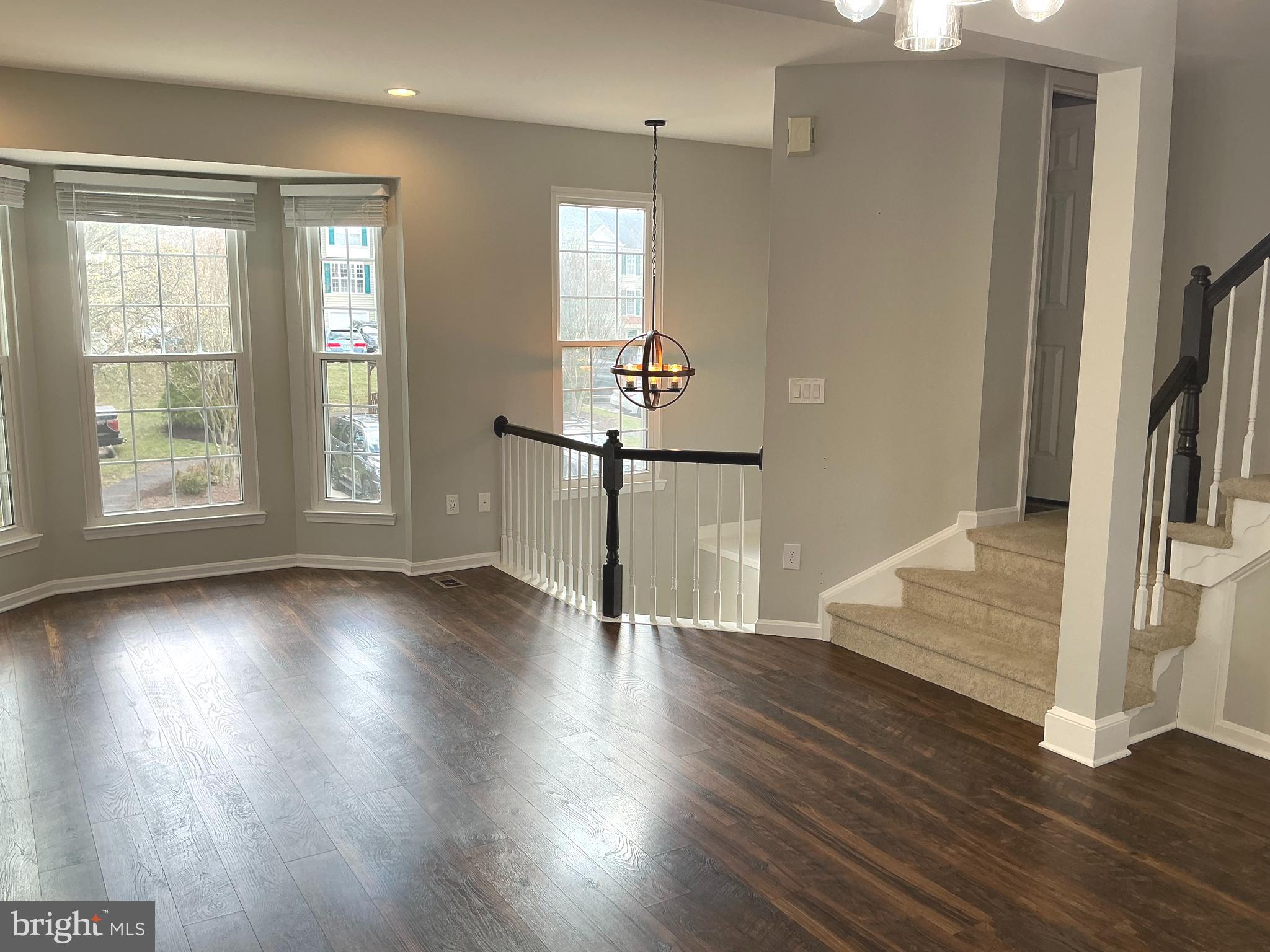 43444 NOTTINGHAM SQUARE