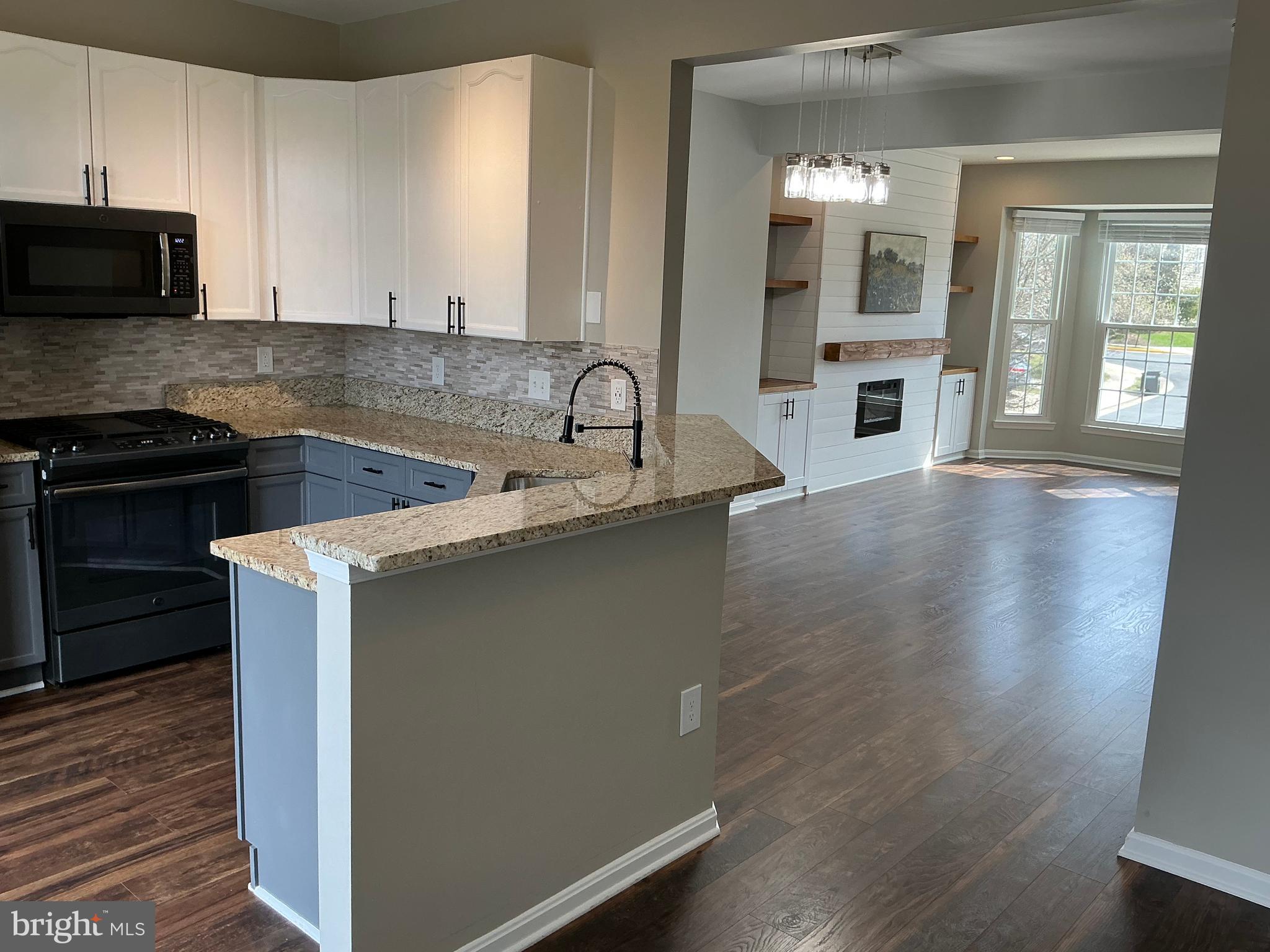 43444 NOTTINGHAM SQUARE