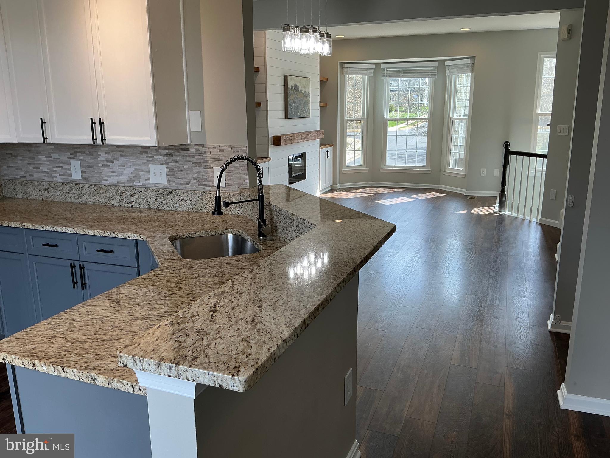 43444 NOTTINGHAM SQUARE