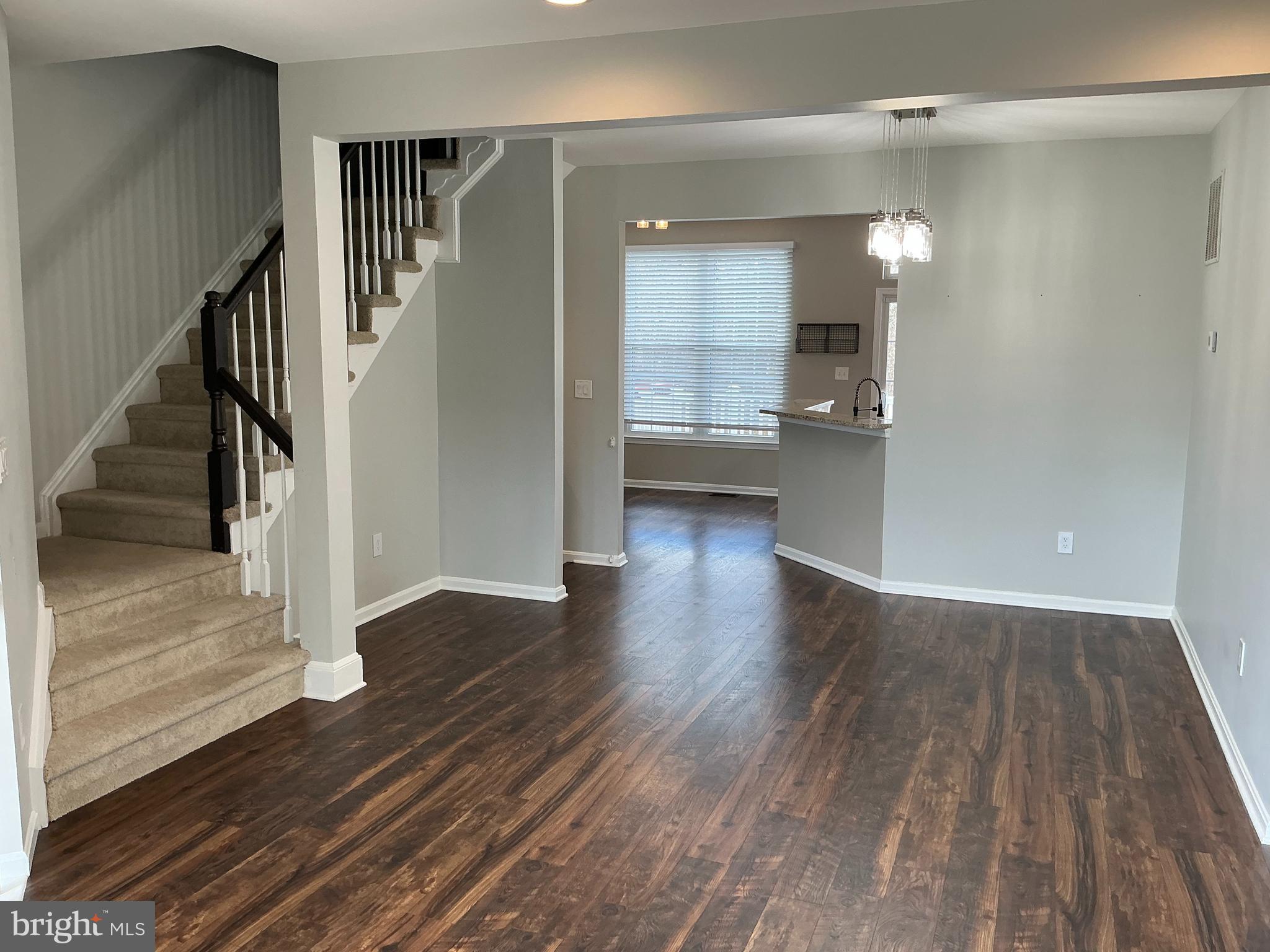 43444 NOTTINGHAM SQUARE