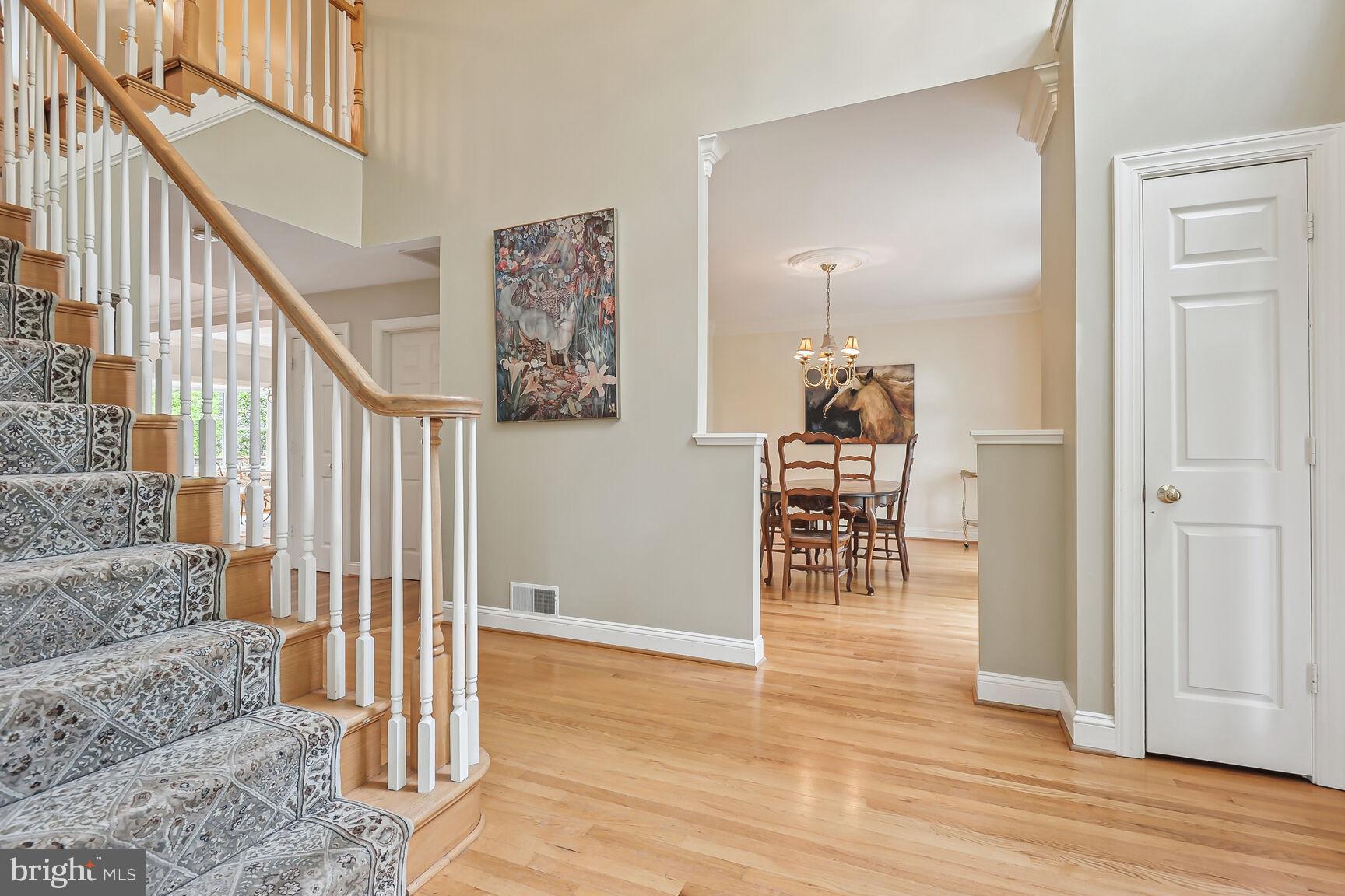 4237 Lawnvale Dr