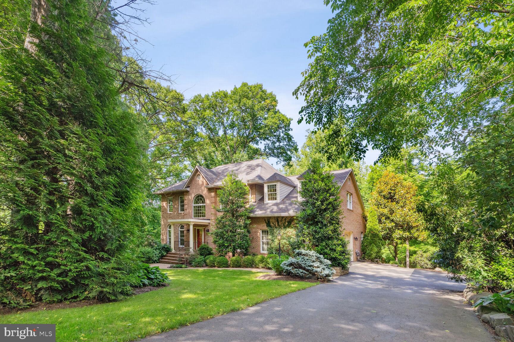4237 Lawnvale Dr
