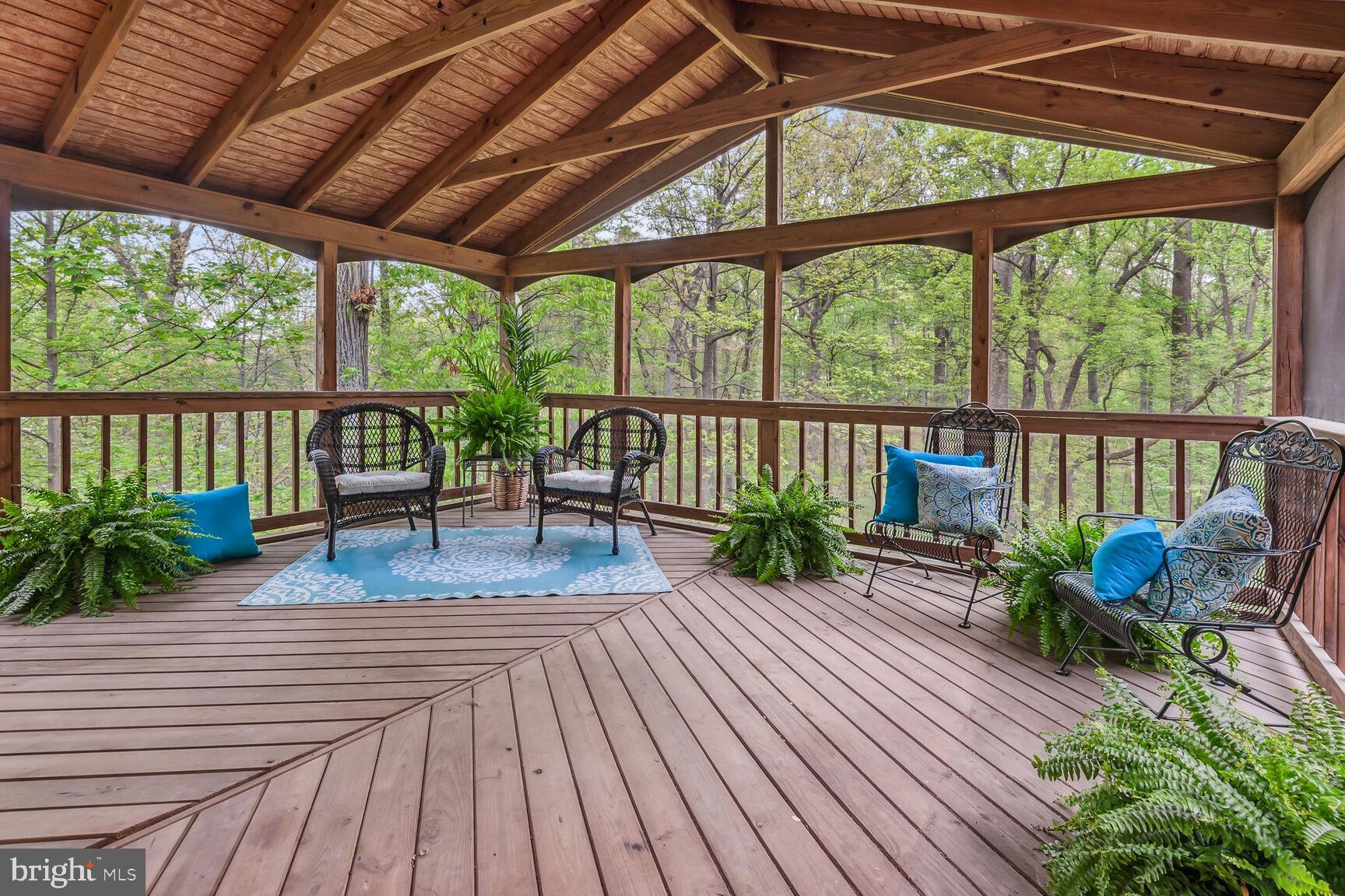 4237 Lawnvale Dr