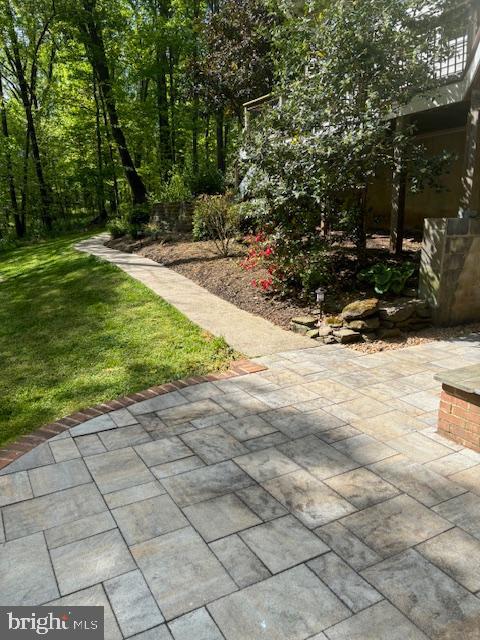 4237 Lawnvale Dr