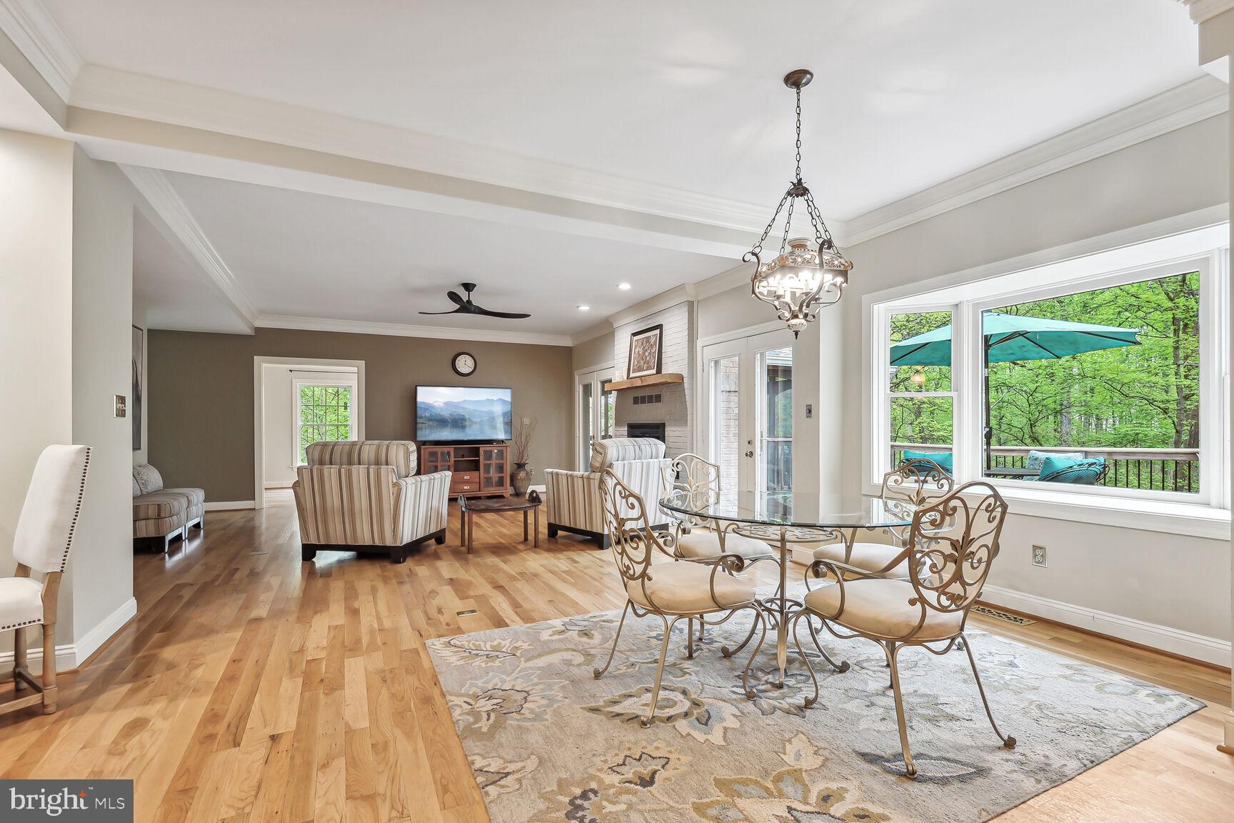 4237 Lawnvale Dr