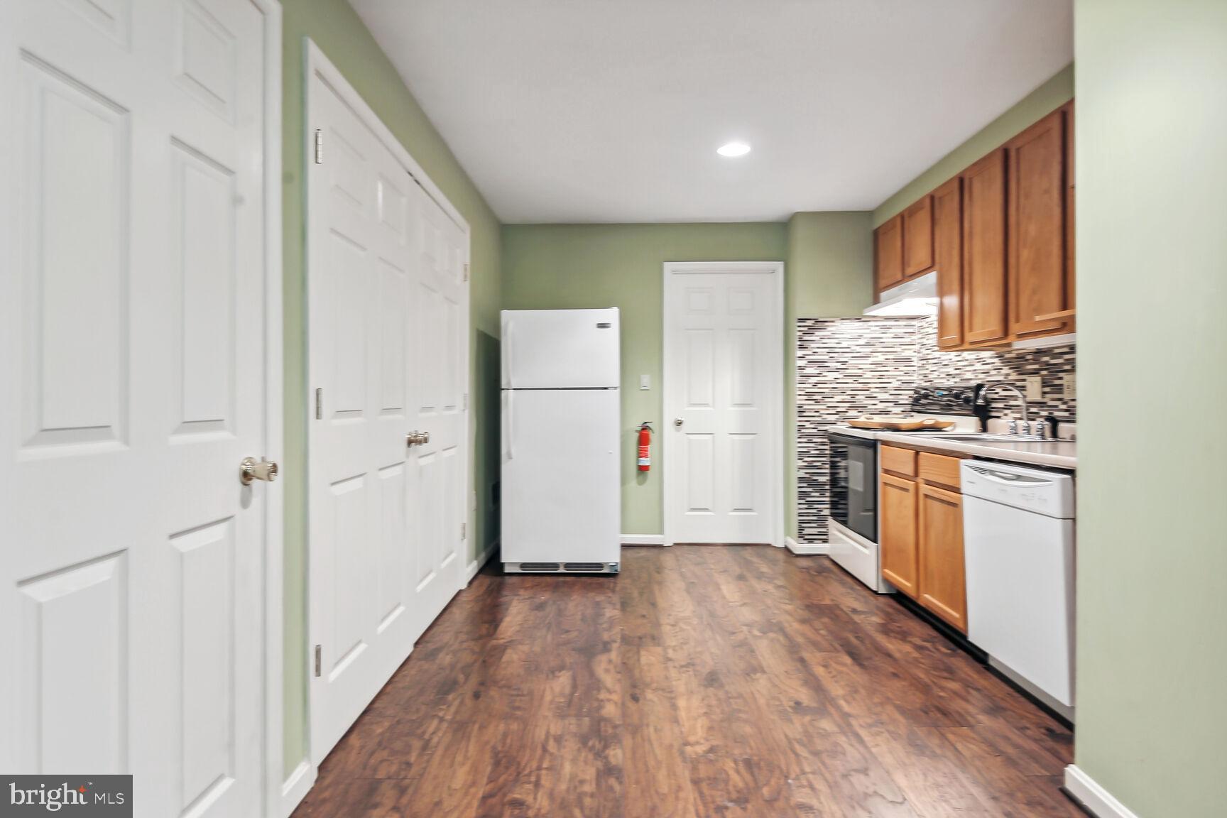 4237 Lawnvale Dr