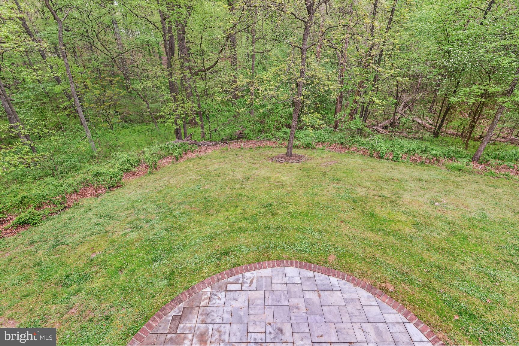 4237 Lawnvale Dr